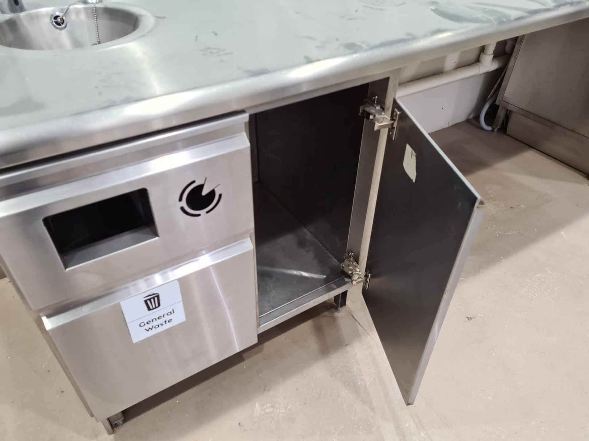 L Shaped Stainless Steel Counter Top Storage Unit - Image 5 of 14