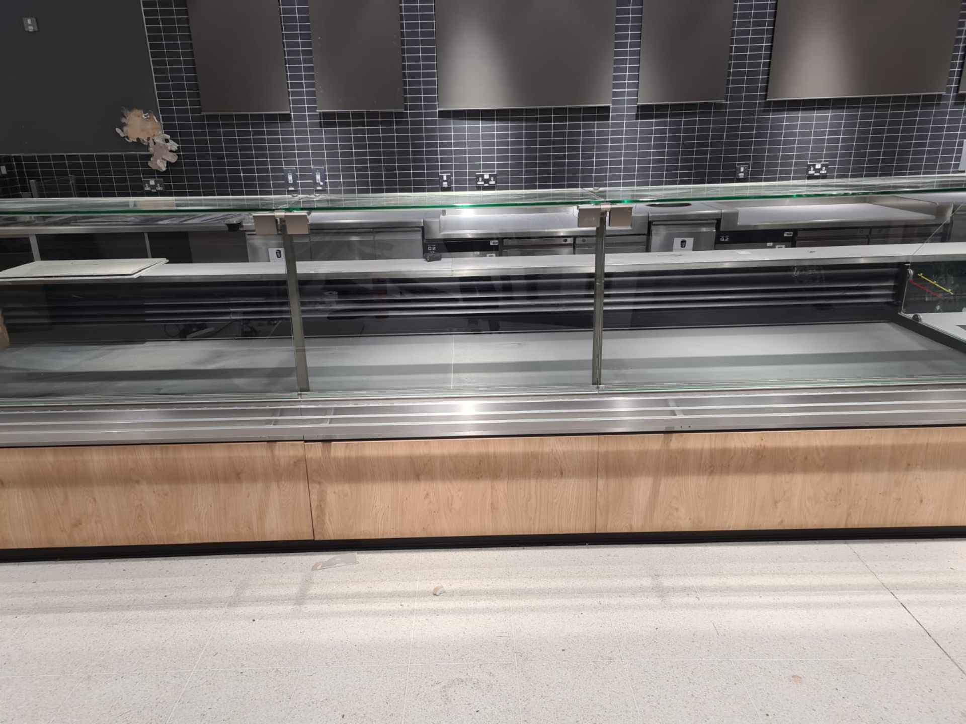 Smeva Large Glass Food Display Unit - Image 5 of 14