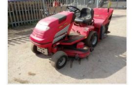 Countax Petrol Ride on Mower C800 R