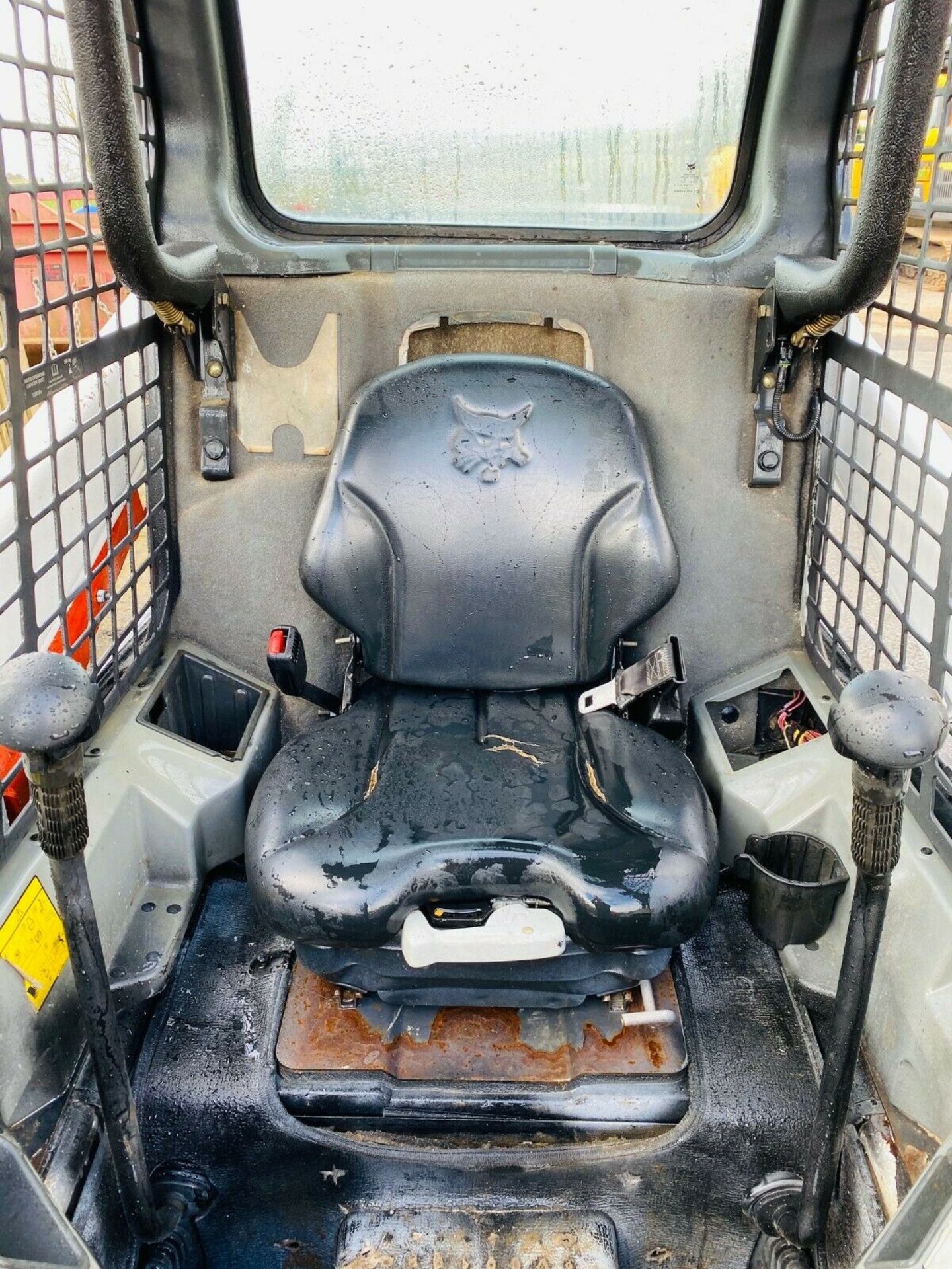 Bobcat S450 Skidsteer 2014 Dumper - Image 8 of 12