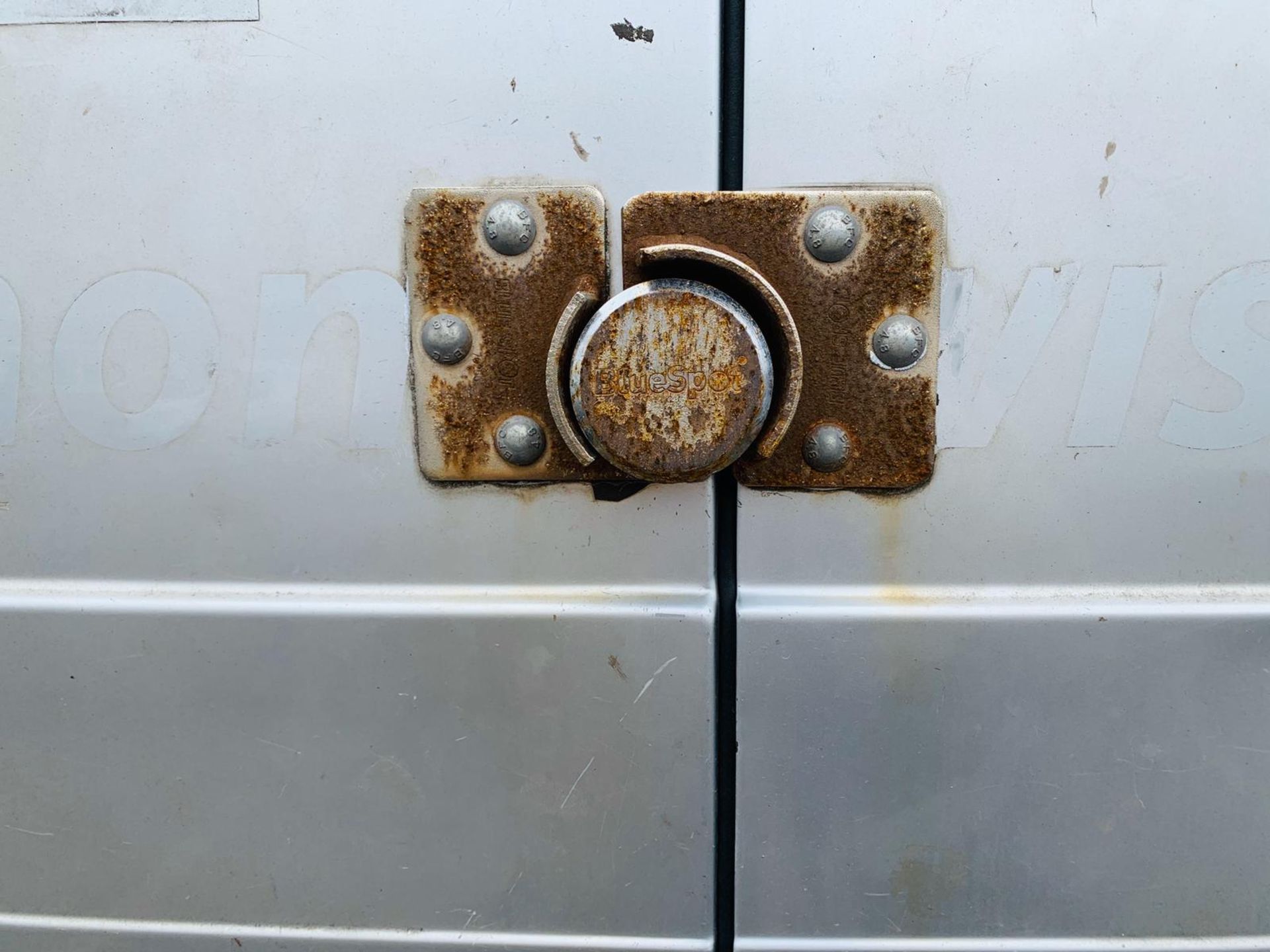 ENTRY DIRECT FROM LOCAL AUTHORITY Ford Transit Van - Image 19 of 25