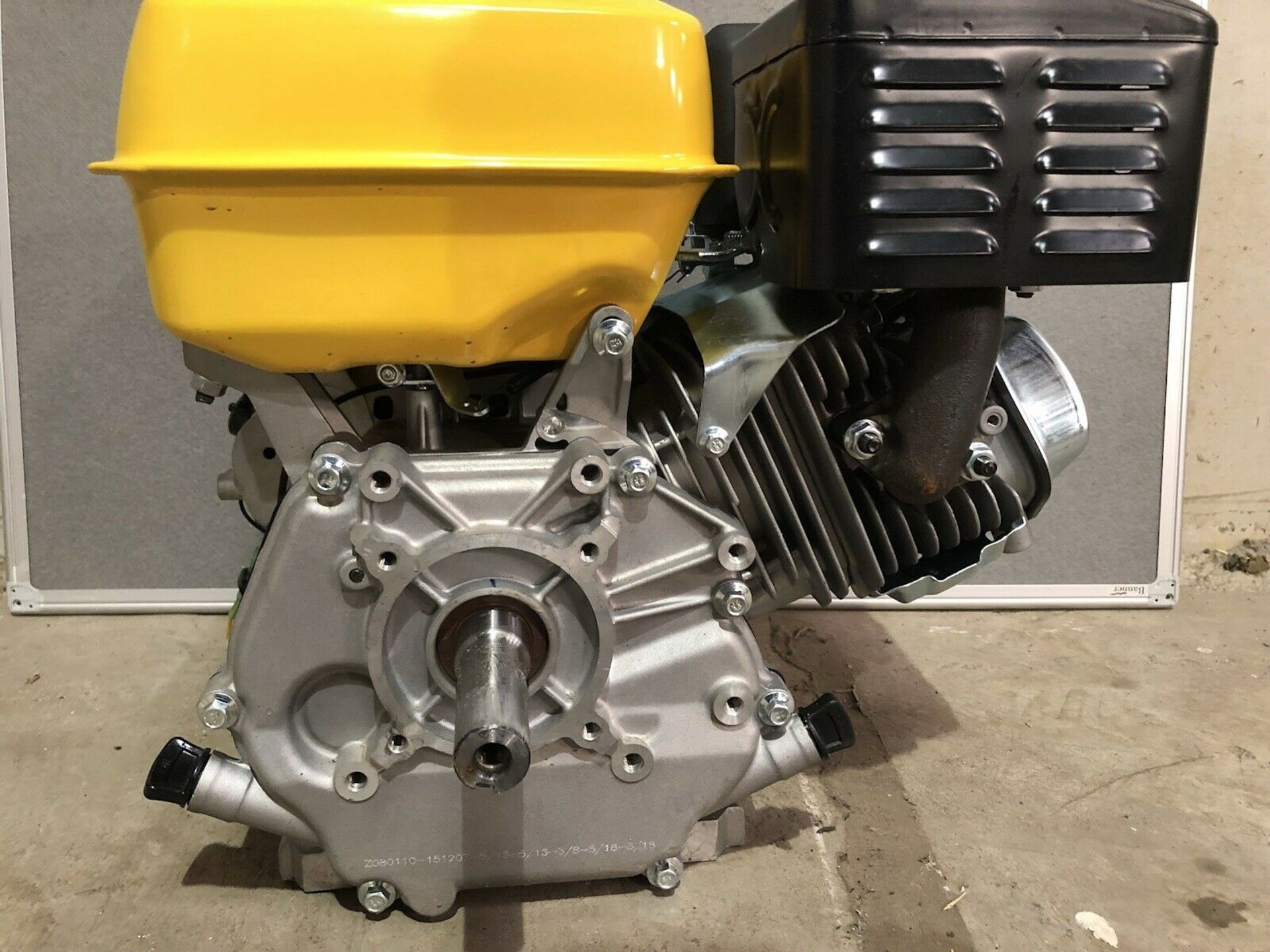 Wacker Neuson 7.5 Hp 4 Stroke Petrol Engine Rato WN9 - Image 2 of 8