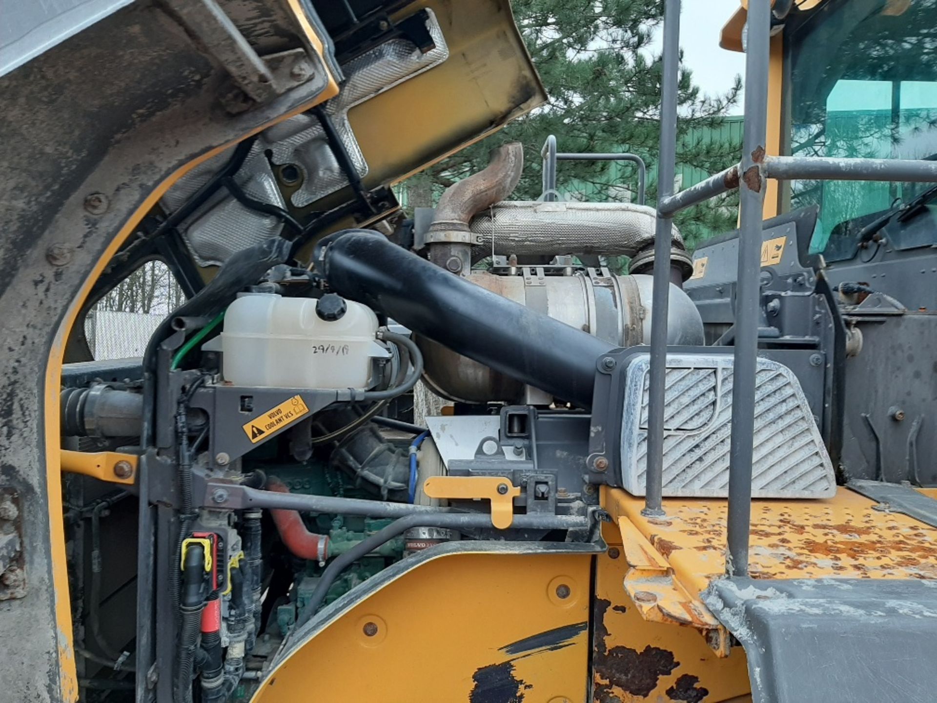 2014 Volvo L110H Loader - Image 12 of 20