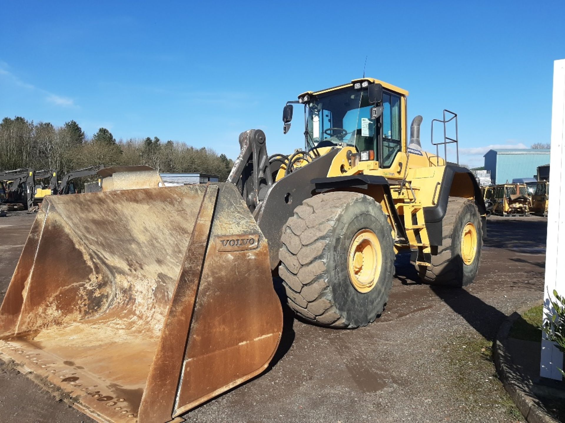 2013 Volvo L220G Loader - Image 7 of 21