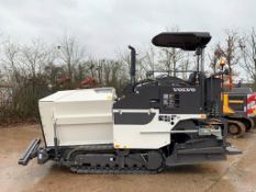 2017 Volvo ABG2820 Tracked Paver