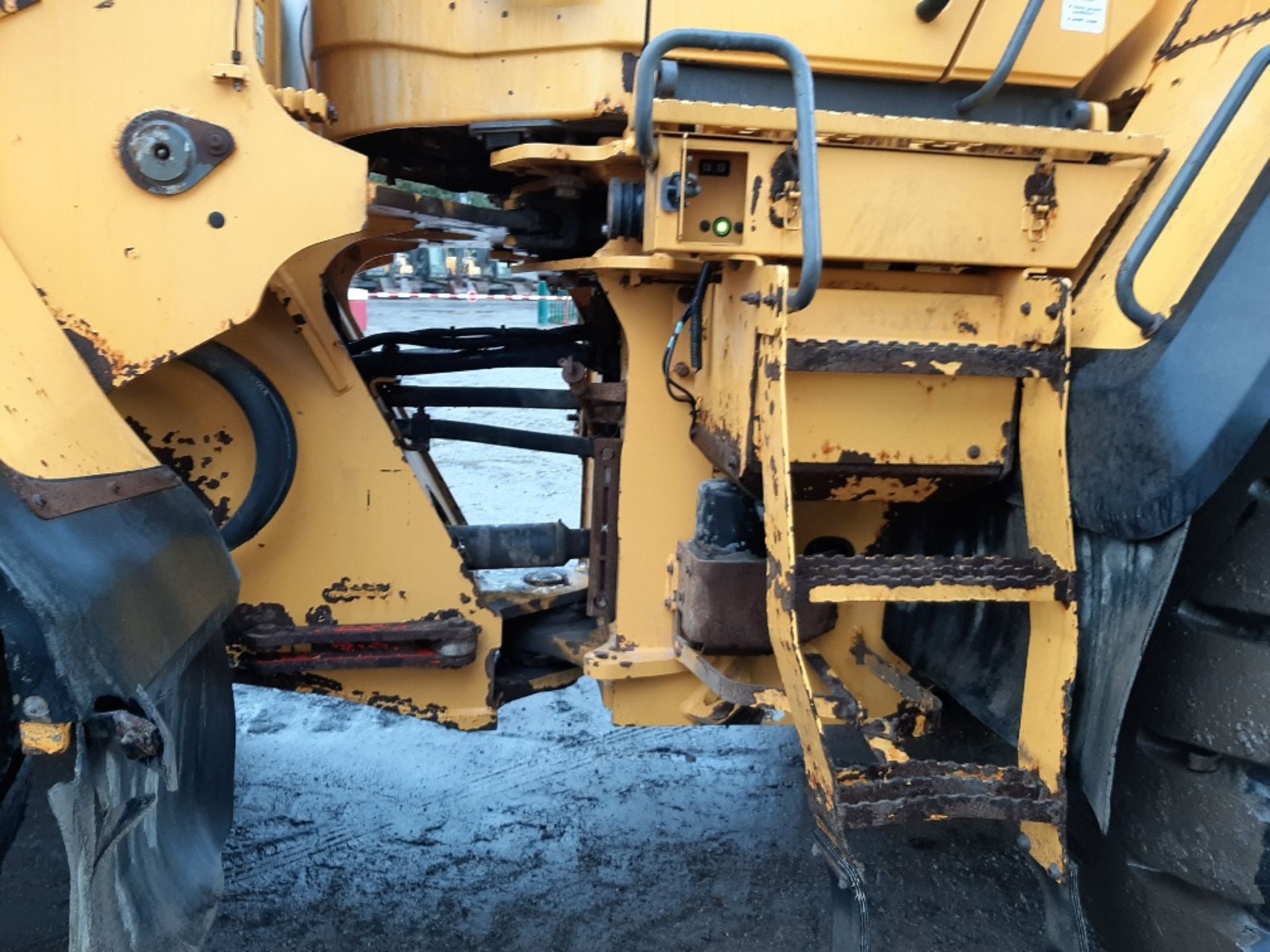 2014 Volvo L150H Loader - Image 10 of 22