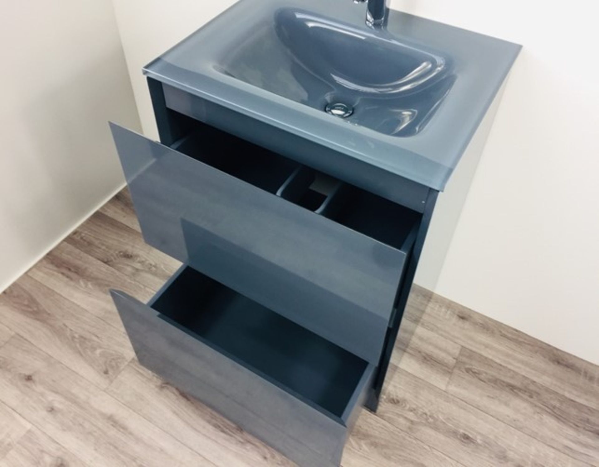 Bathroom Vanity Unit & Glass Basin Sink - Image 2 of 3