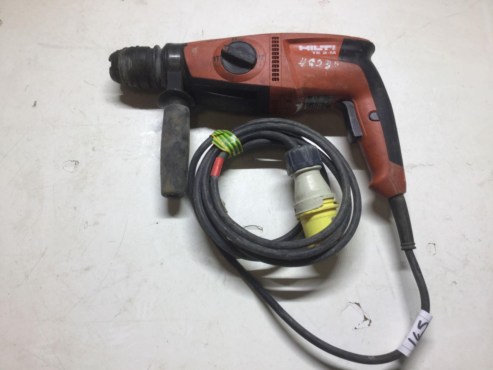 Hilti SDS hammer drill model TE2M 110 V