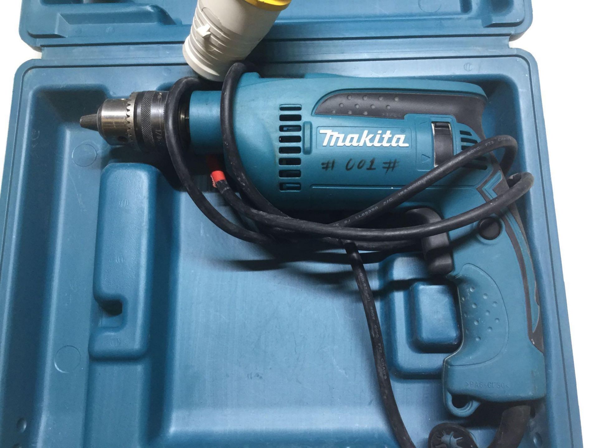 Makita HP1640 Hammer Drill 110v - Image 2 of 3