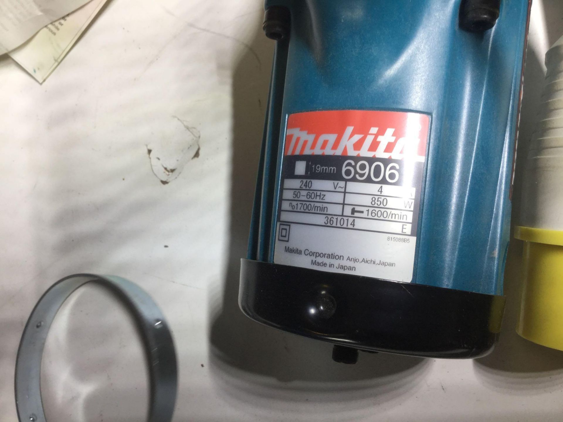 Makita impact wrench model 6906 volts - Bild 2 aus 2