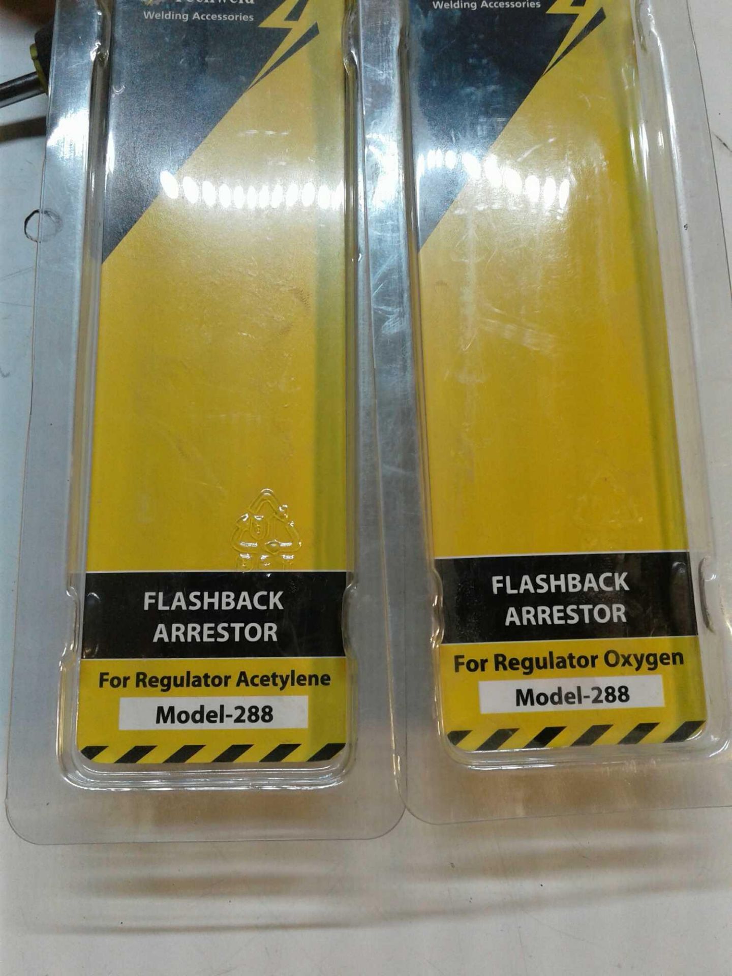 Techweld Flashback Arrestor for Acetylene & Oxygen - Image 2 of 2