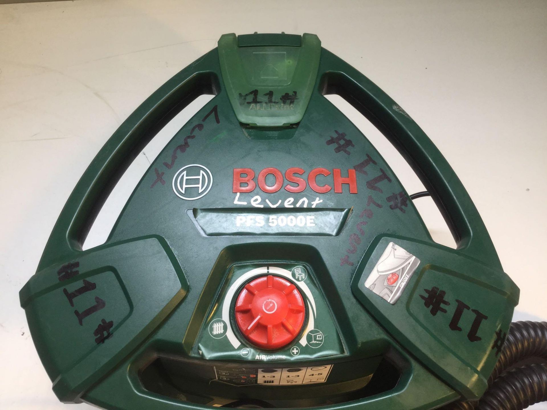 Bosch PFS 5000E Air Volume Sprayer - Image 2 of 3