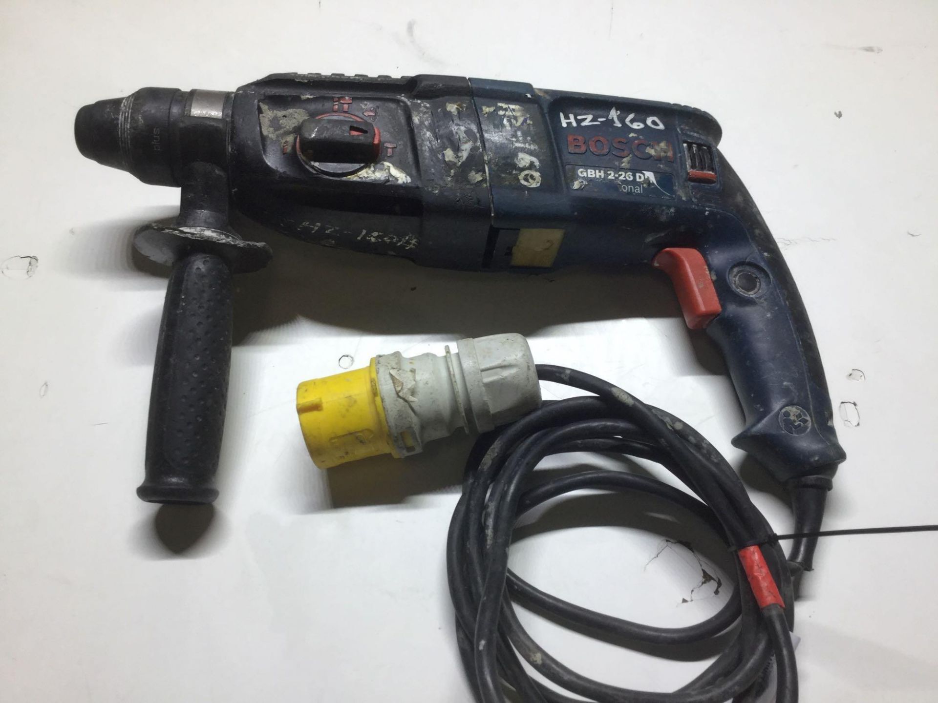 Bosch GBH 2-26 D Hammer Drill 110v - Image 2 of 3