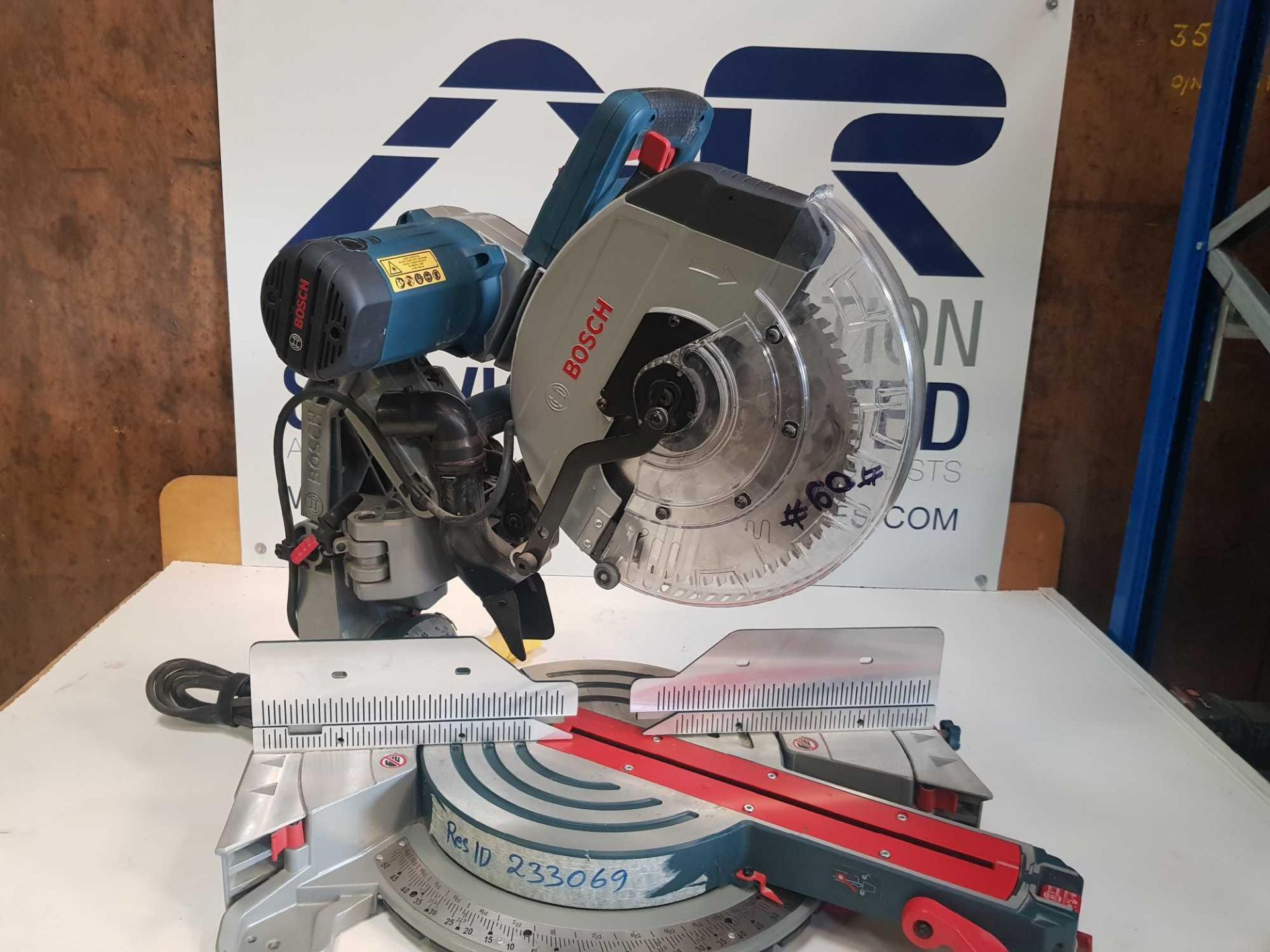 Bosch GCM12 GDL Professional Double Bevel Gliding mitre Saw / Chop Saw 110v As New - Image 7 of 7