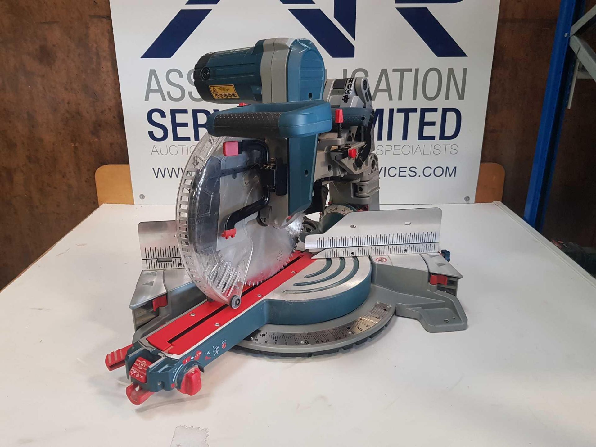 Bosch GCM12 GDL Professional Double Bevel Gliding mitre Saw / Chop Saw 110v As New