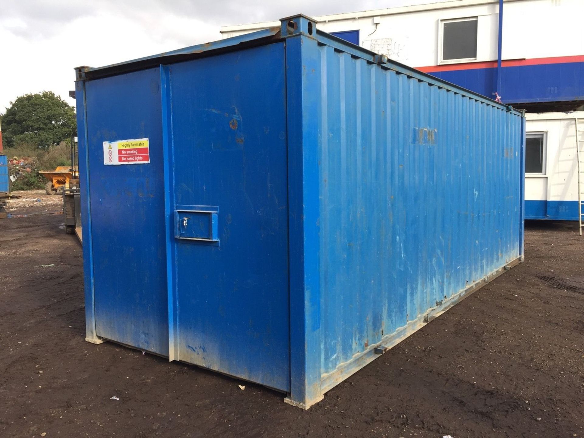 Anti Vandal Steel Portable Office / Storage Container. 20ft x 8ft