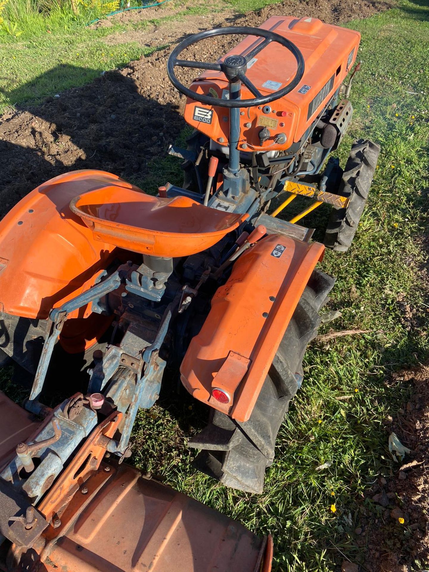 Kubota B600 4WD Compact Tractor & Rotavator - Image 8 of 9