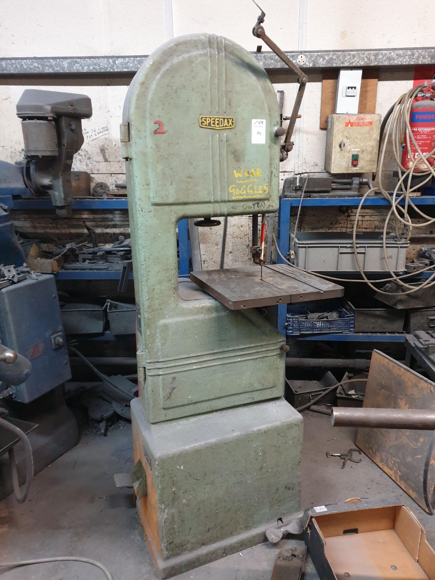 Speedax Vertical bandsaw