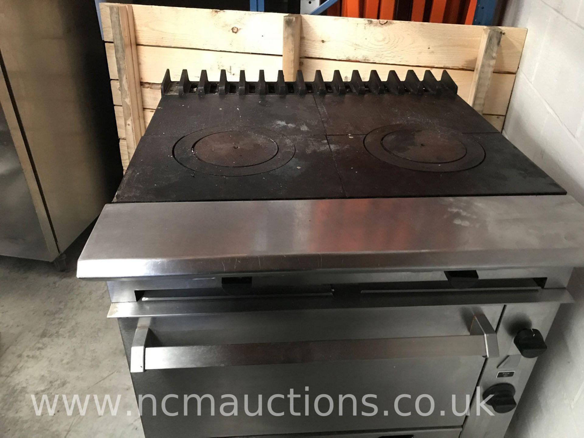 Double Hot Plate with Oven - Image 2 of 4