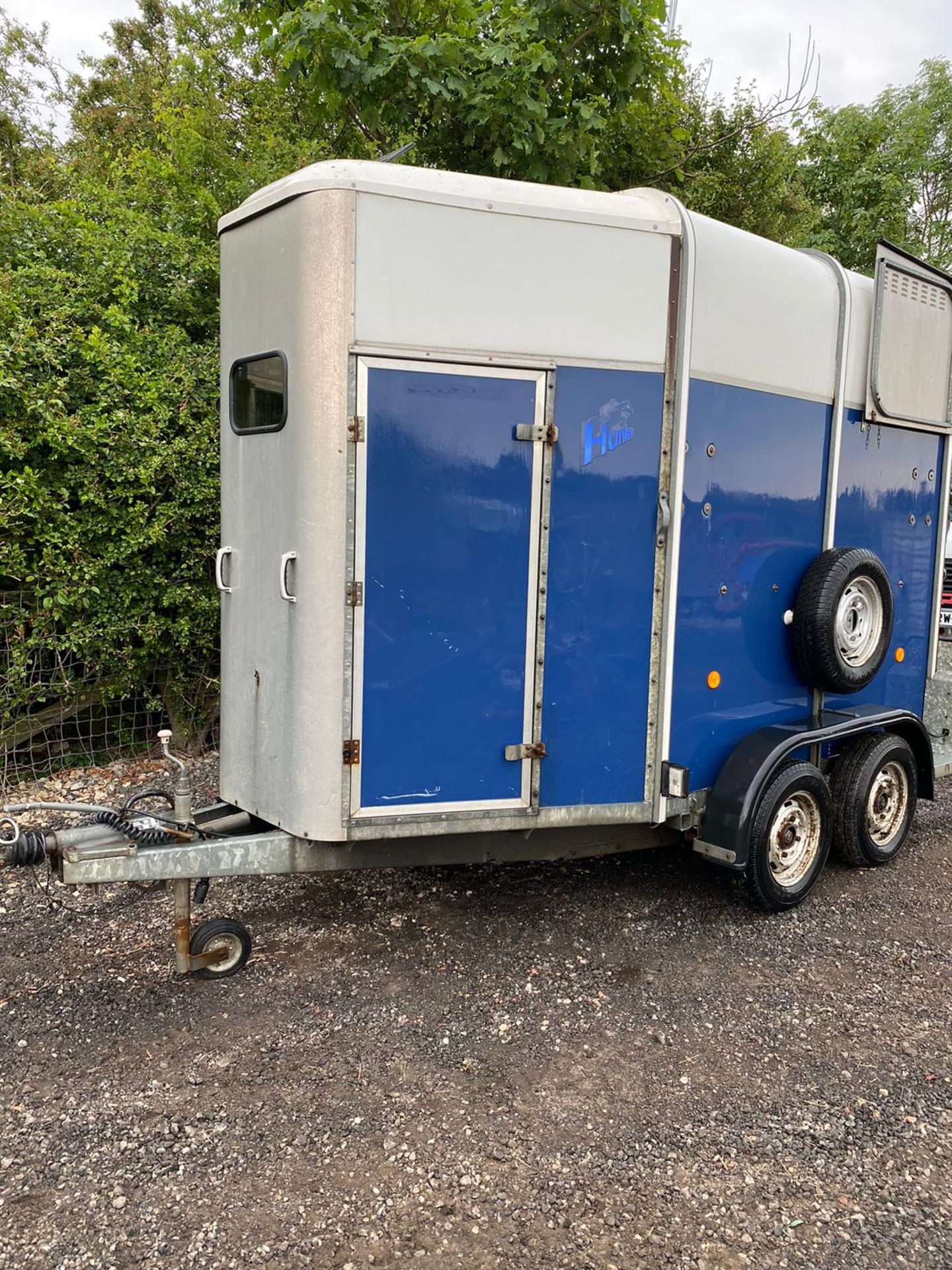 Ifor Williams HB505R Hunter Horse Box Trailer