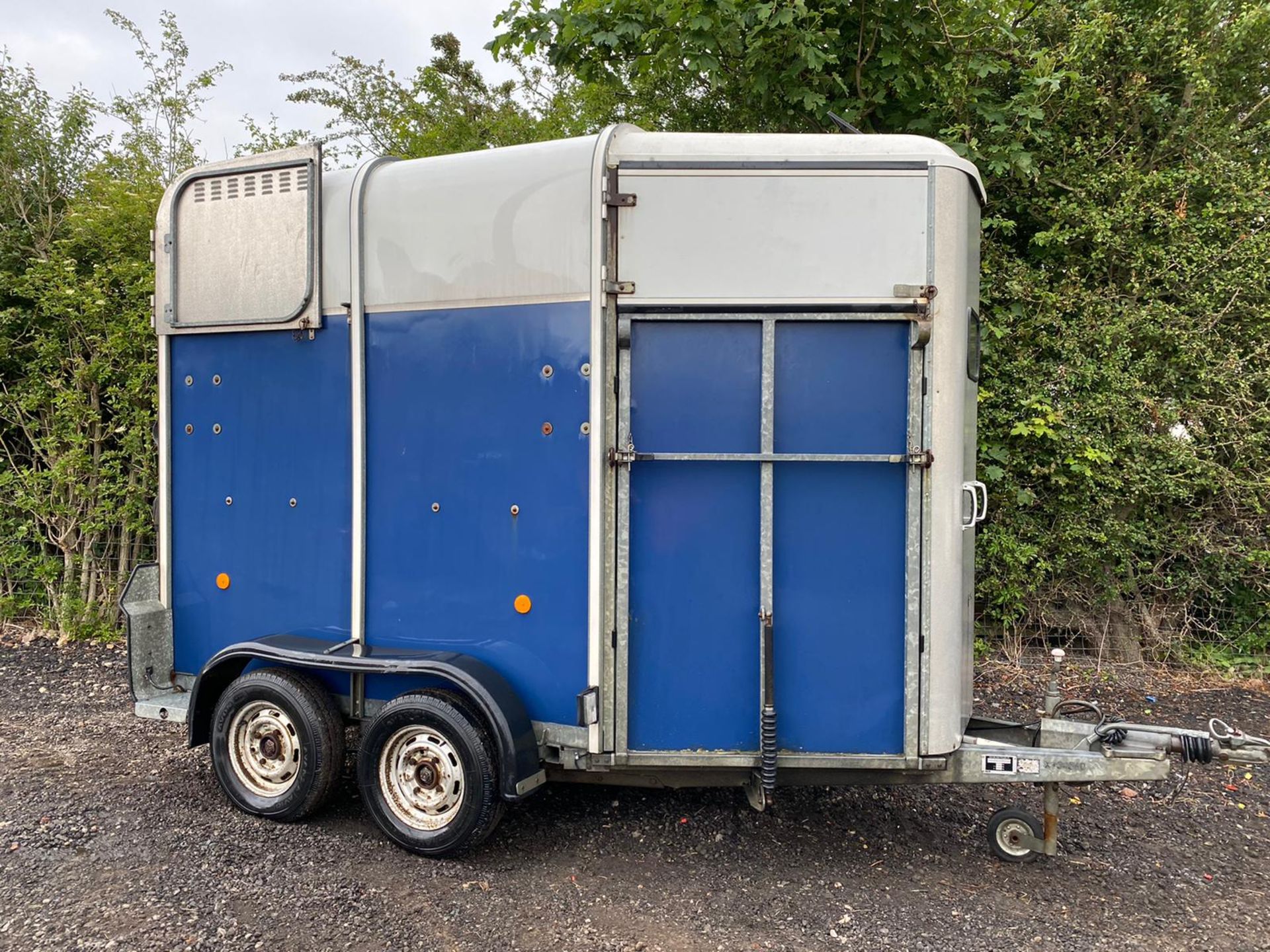 Ifor Williams HB505R Hunter Horse Box Trailer - Image 5 of 6