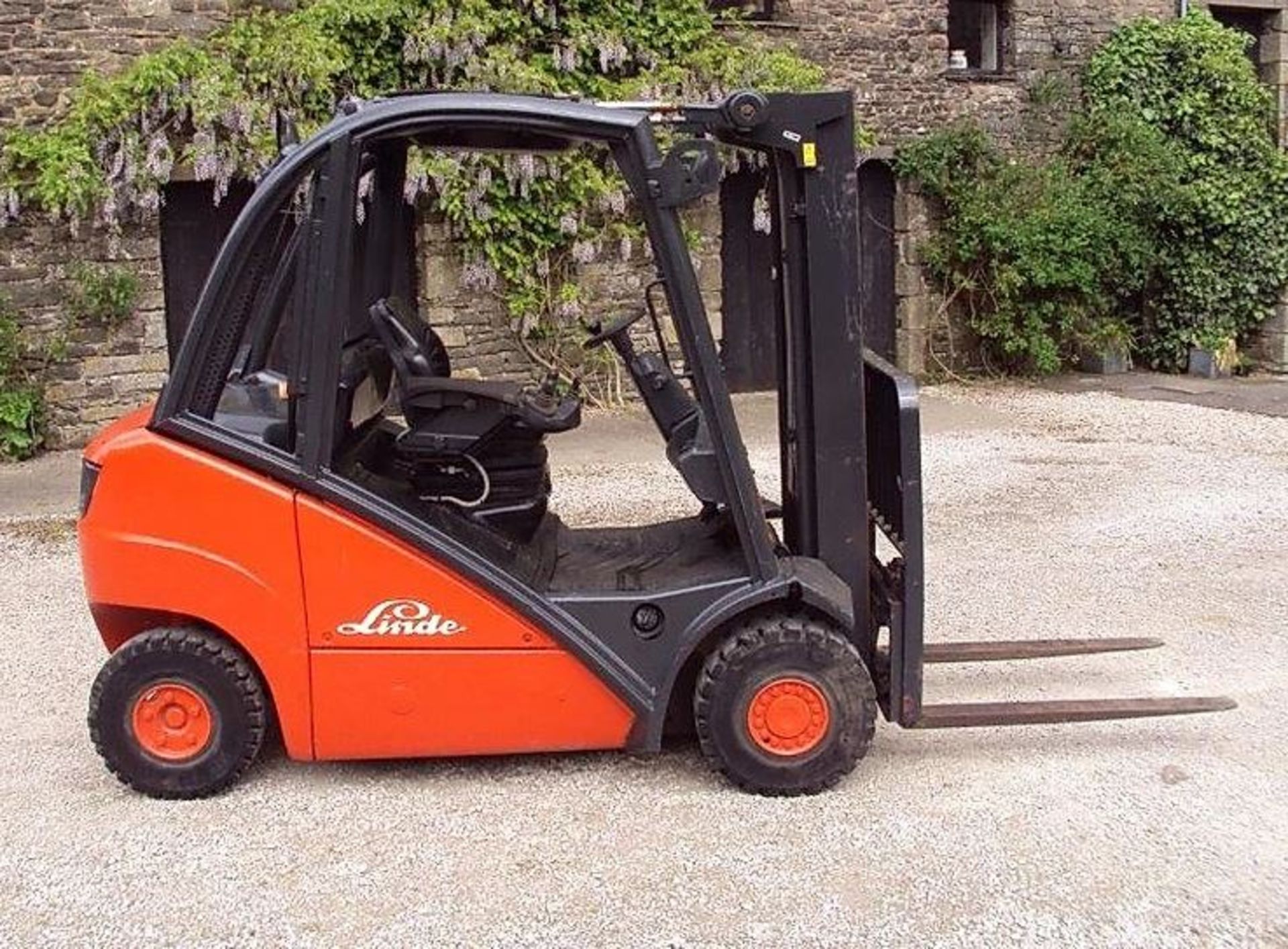 2003 Linde H25D Forklift - Image 2 of 14