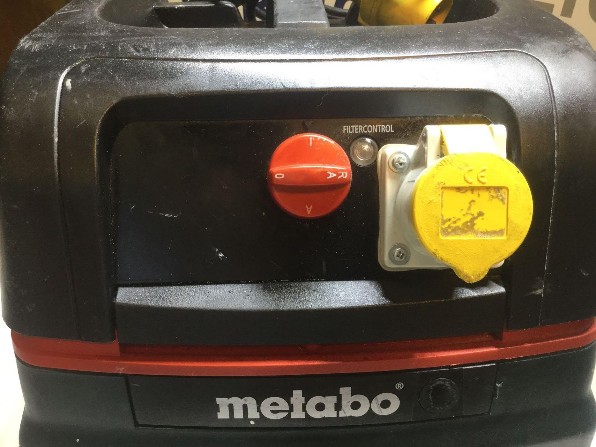 Metabo Vacuum cleaner 110 V model ESR 25LSC - Image 3 of 3