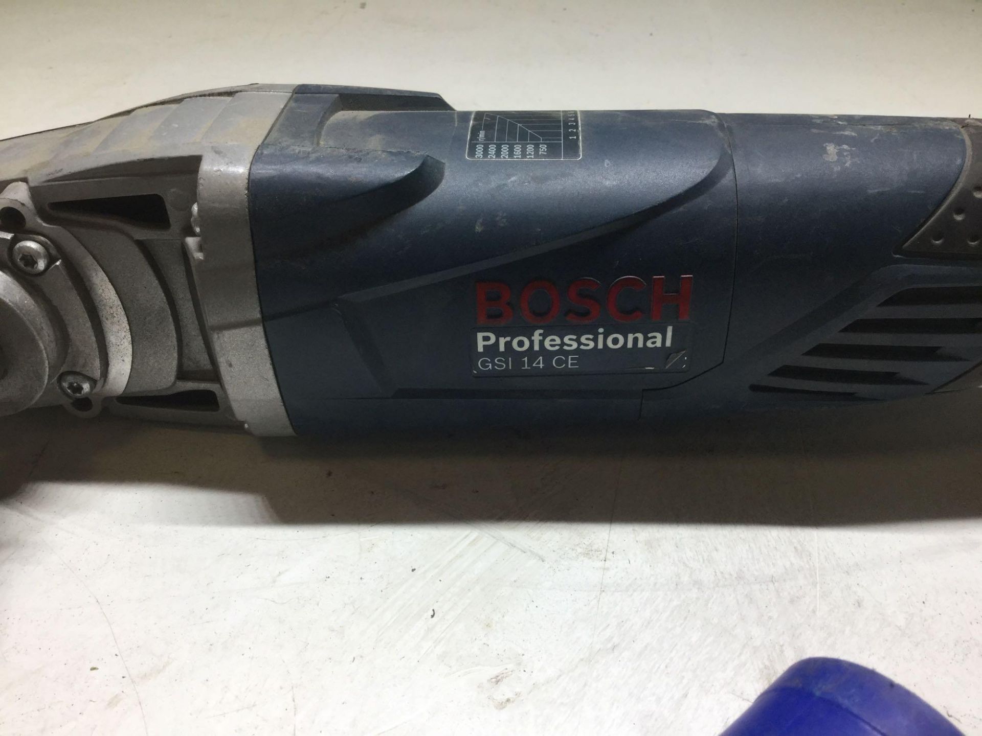 Bosch professional polisher model GS I 14CE 200 240v - Image 2 of 2