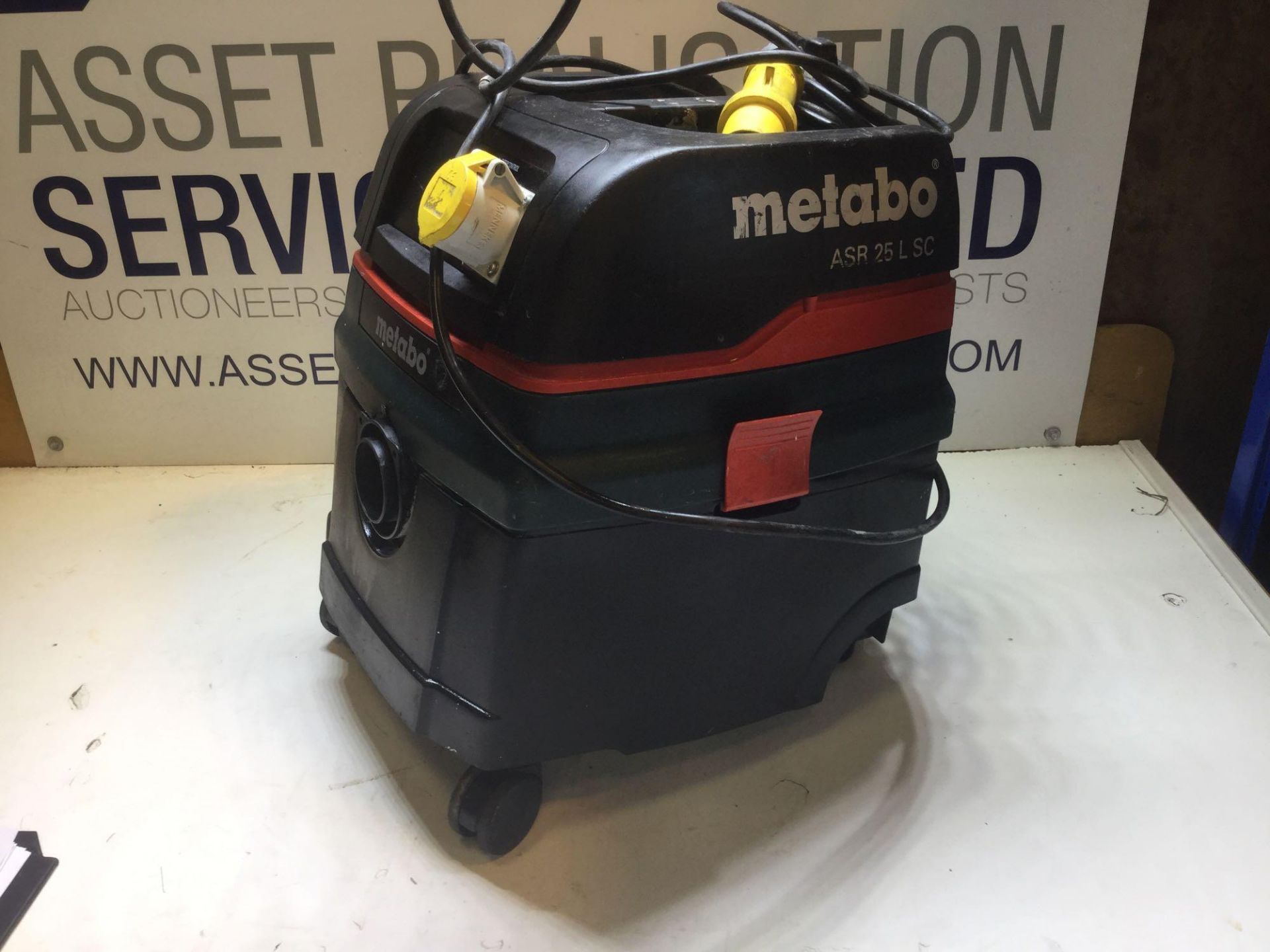 Metabo Vacuum cleaner 110 V model ESR 25LSC