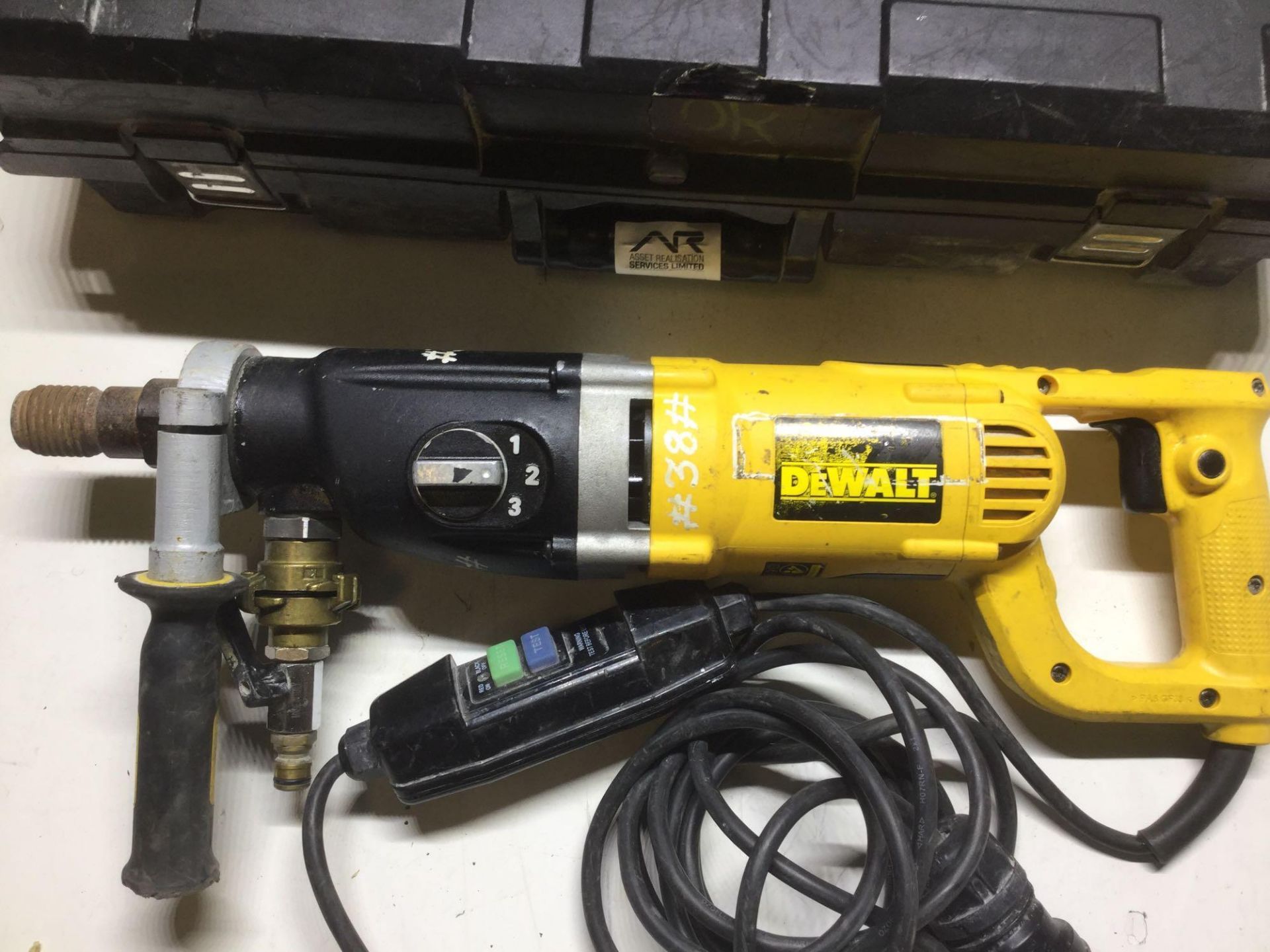 DeWalt core drill model D21583 â€“ QS 200volts - Image 2 of 3