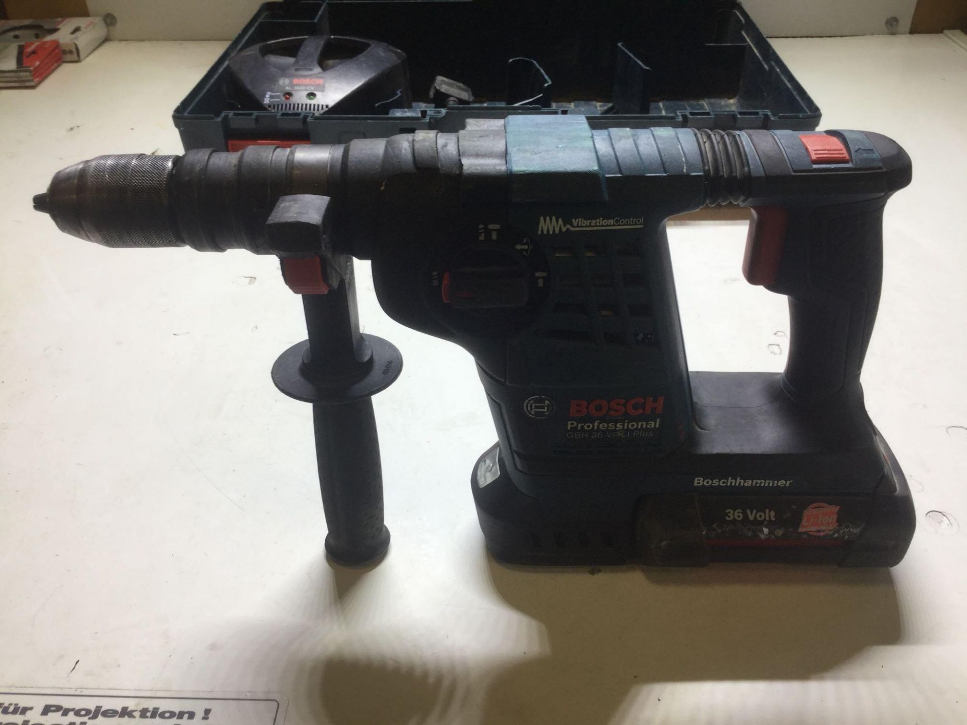 Bosch pro GBH 36v VF-li Plus SDS Hammer Drill With standard chuck c/w Charger & Battery - Image 6 of 6