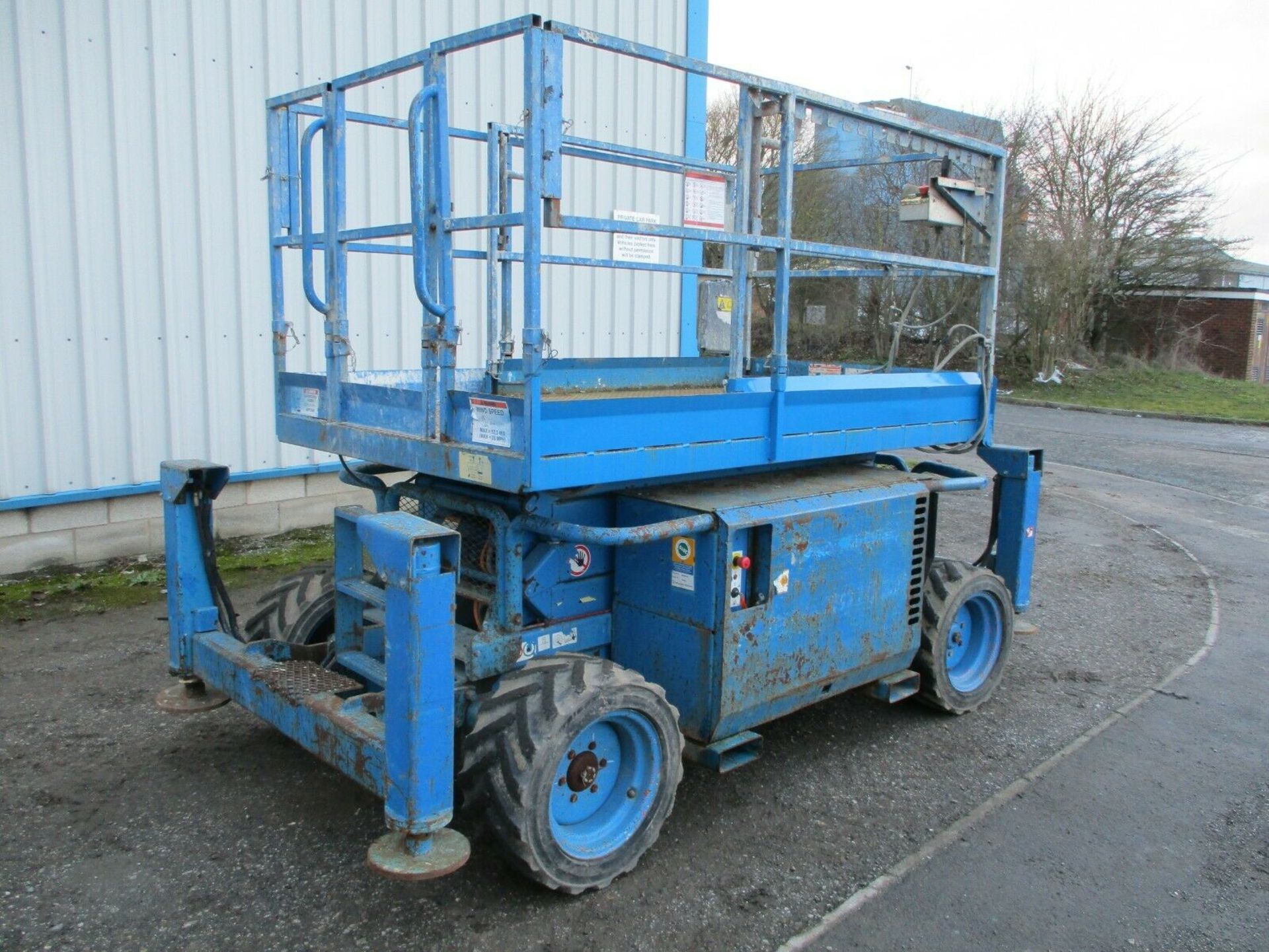 2007 Skyjack 6826 RT 4wd Scissor Lift Access Platform Cherry Picker MEWP Genie - Image 8 of 9