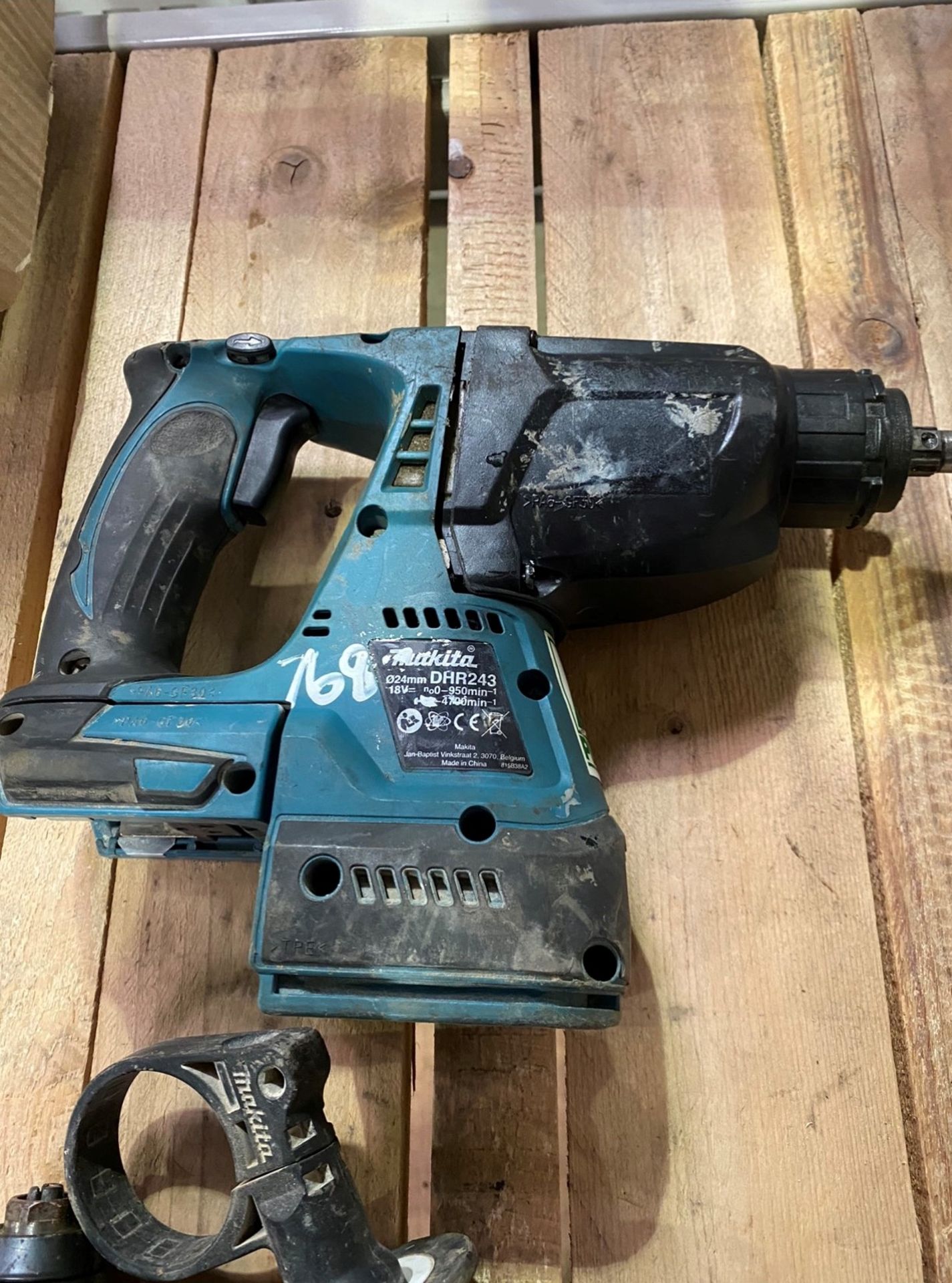Makita DHR 243 rotary hammer drill
