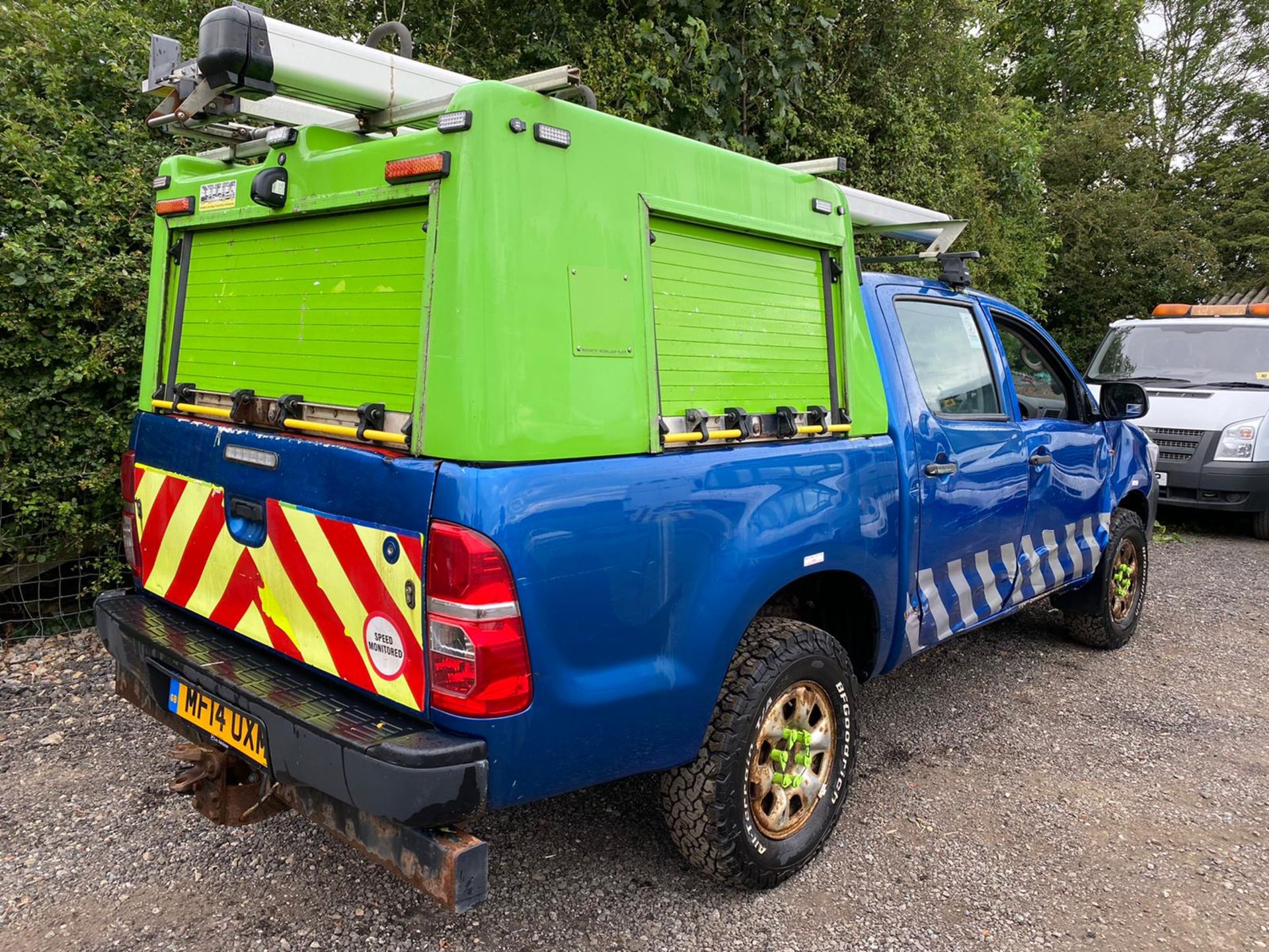 2014 Toyota Hilux Pick Up - Image 17 of 19