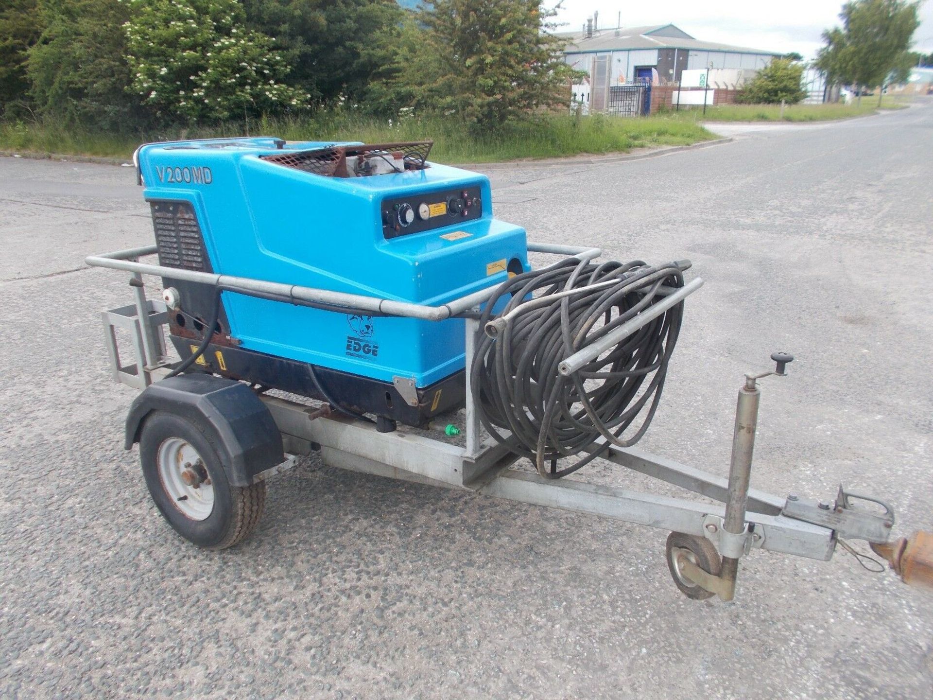 Edge V 200 MD Towable Hot & Cold Diesel Engined Pressure Washer