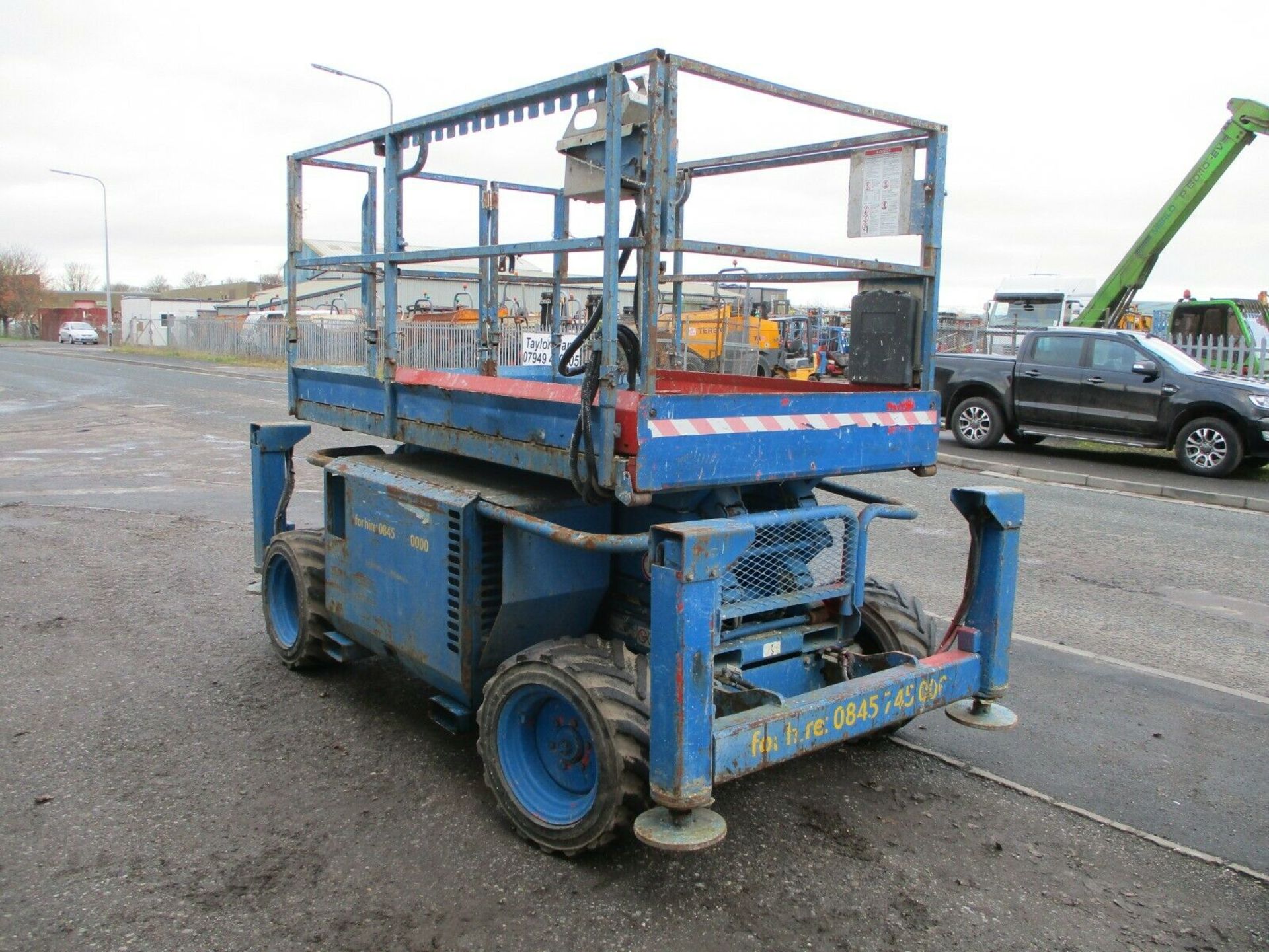 2007 Skyjack 6826 RT 4wd Scissor Lift Access Platform Cherry Picker MEWP Genie - Image 3 of 8