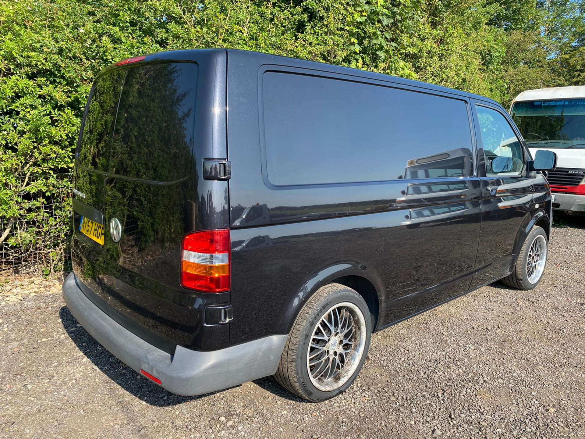 VW Transporter T26 84 TDI SWB Van - Image 4 of 13