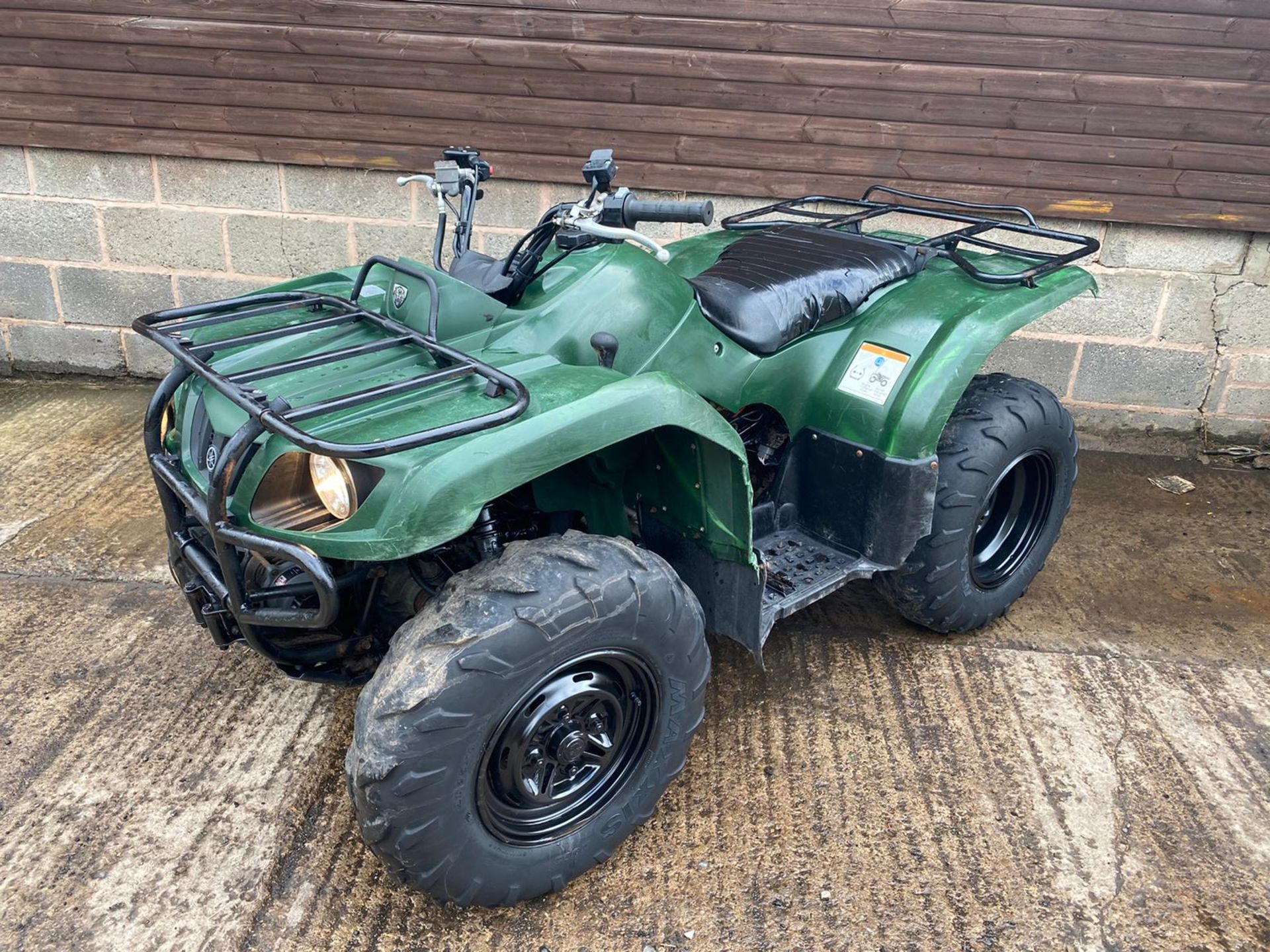 Yamaha Grizzly 350 Farm Quad - Image 6 of 11