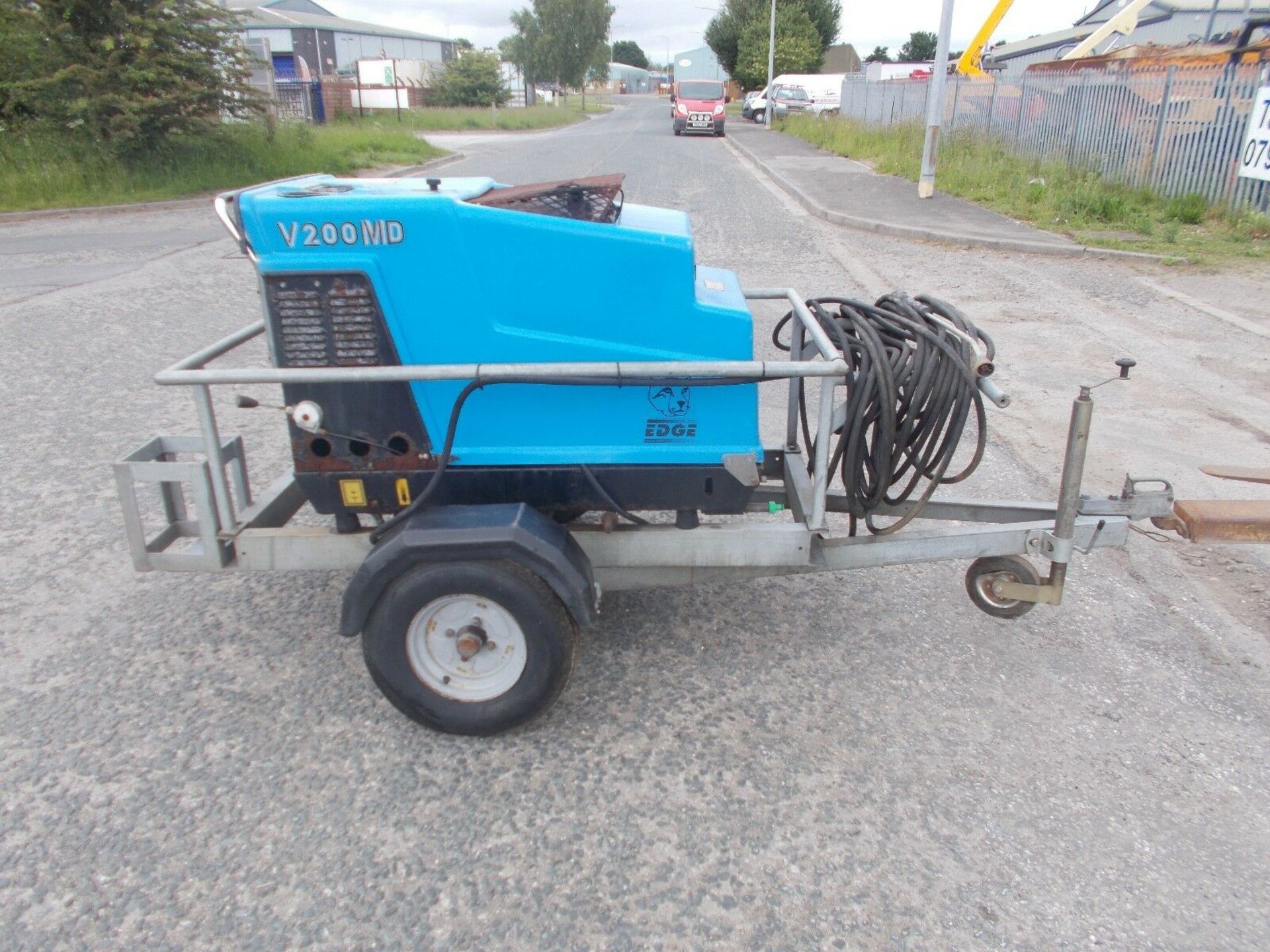 Edge V 200 MD Towable Hot & Cold Diesel Engined Pressure Washer - Image 4 of 7