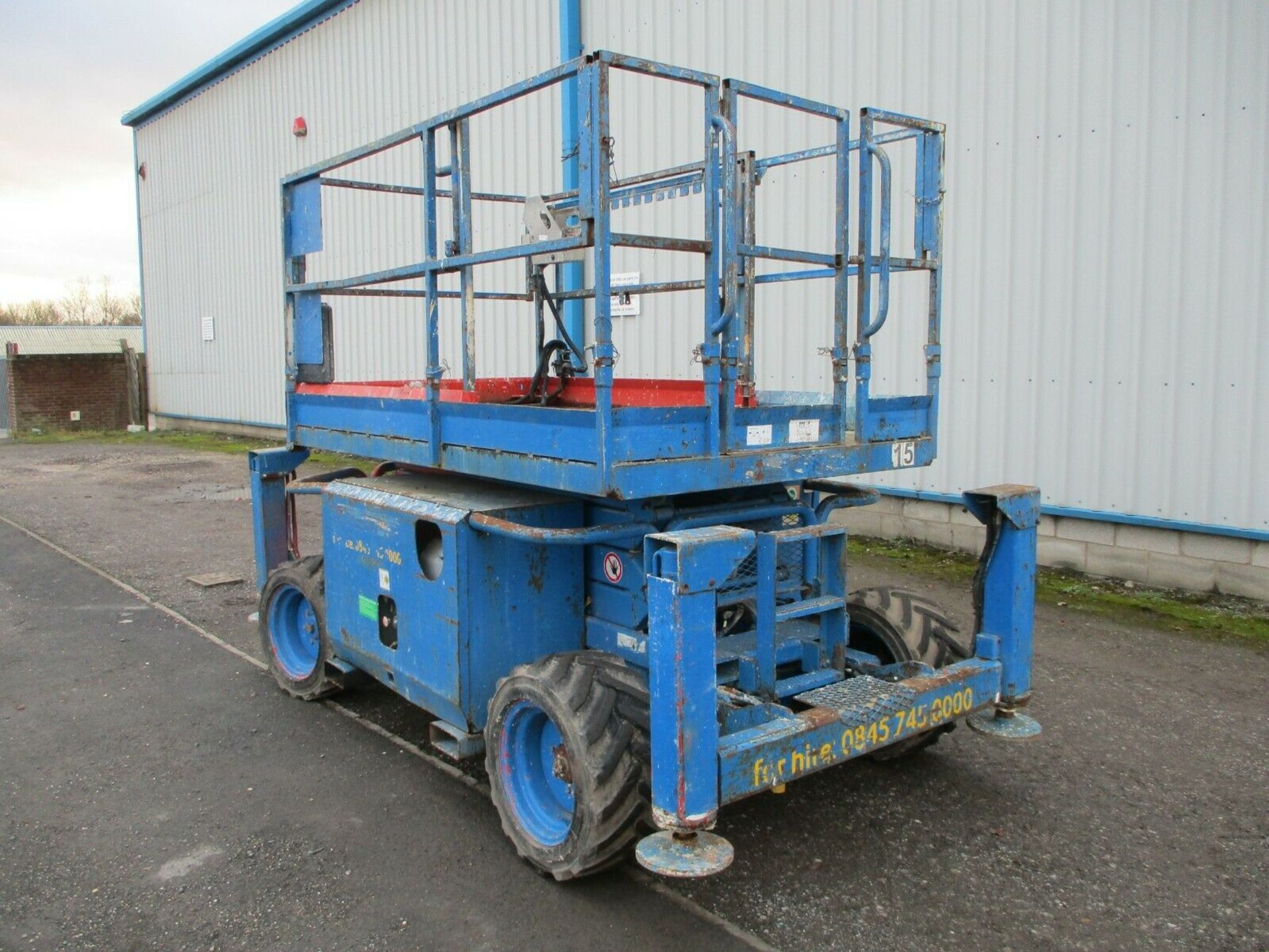 2007 Skyjack 6826 RT 4wd Scissor Lift Access Platform Cherry Picker MEWP Genie - Image 7 of 8