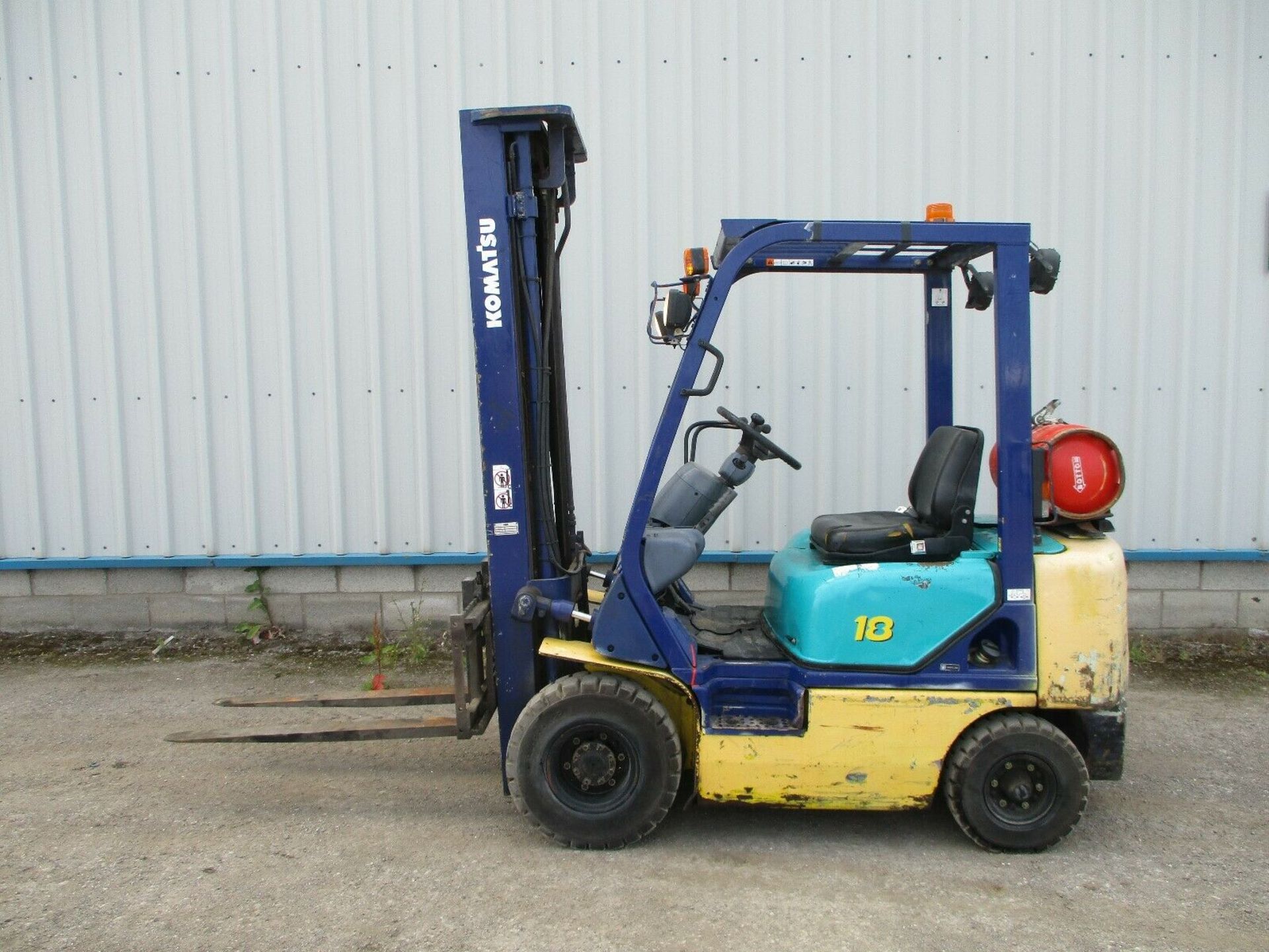 Komatsu FG18 Gas Forklift