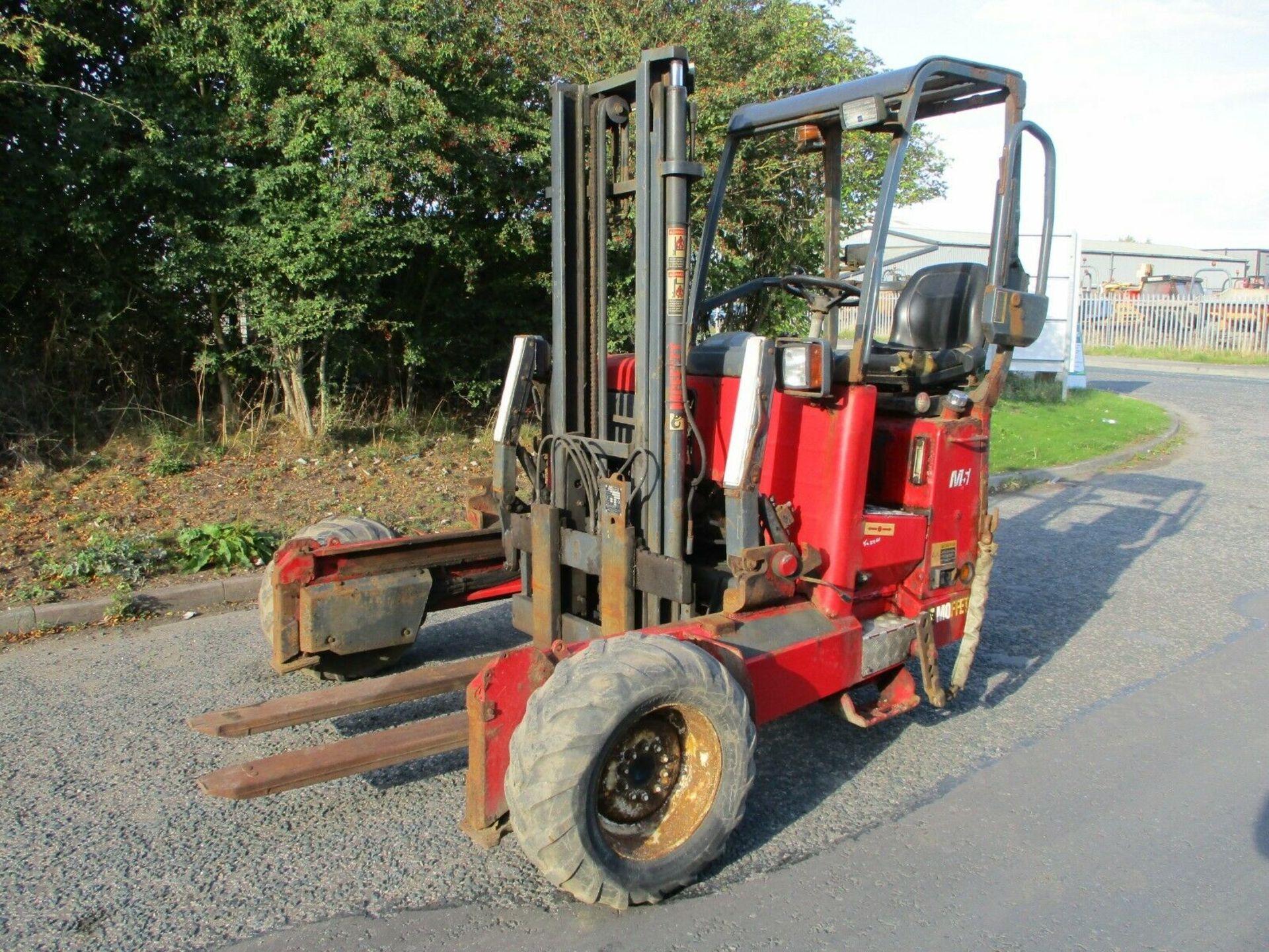 2007 Moffett Mounty M5 25.3 Truck Mounted Forklift - Image 5 of 10