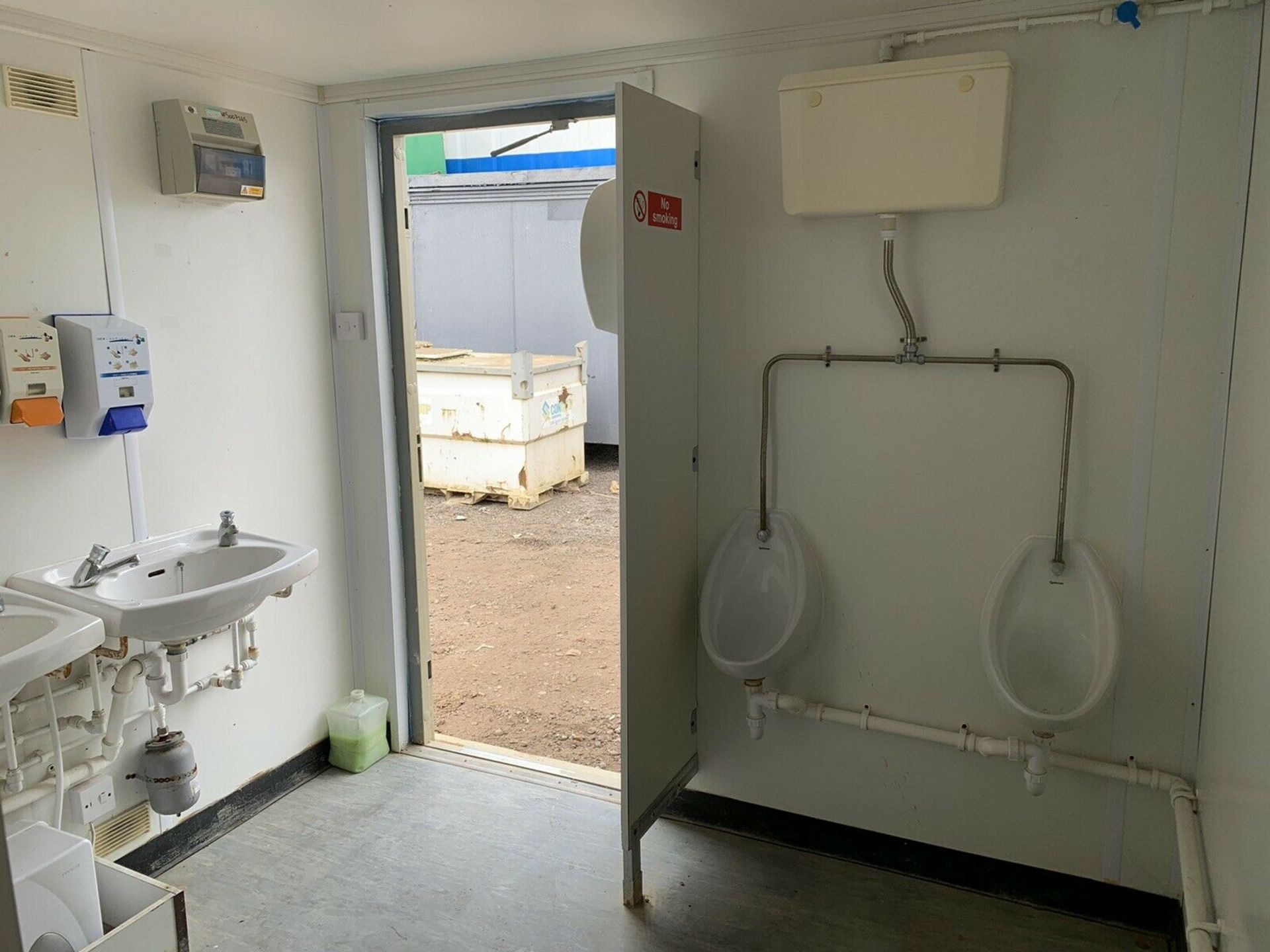 Portable Toilet Block 12ft - Image 10 of 11