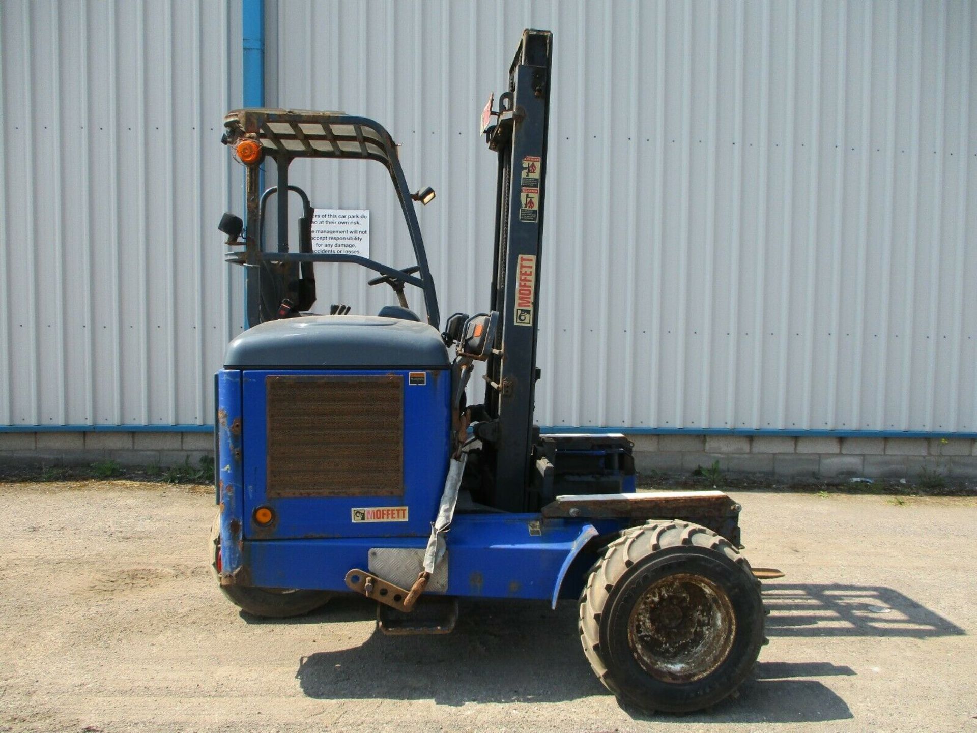 2006 Moffett Mounty M8 25.3 Truck - Image 8 of 10