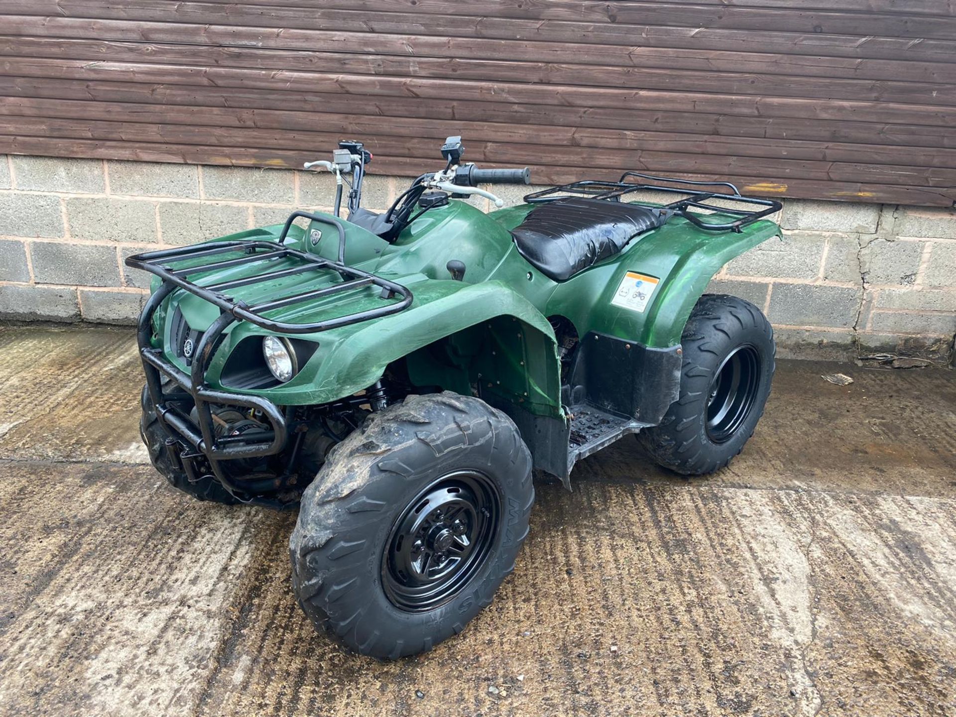 Yamaha Grizzly 350 Farm Quad - Image 2 of 11