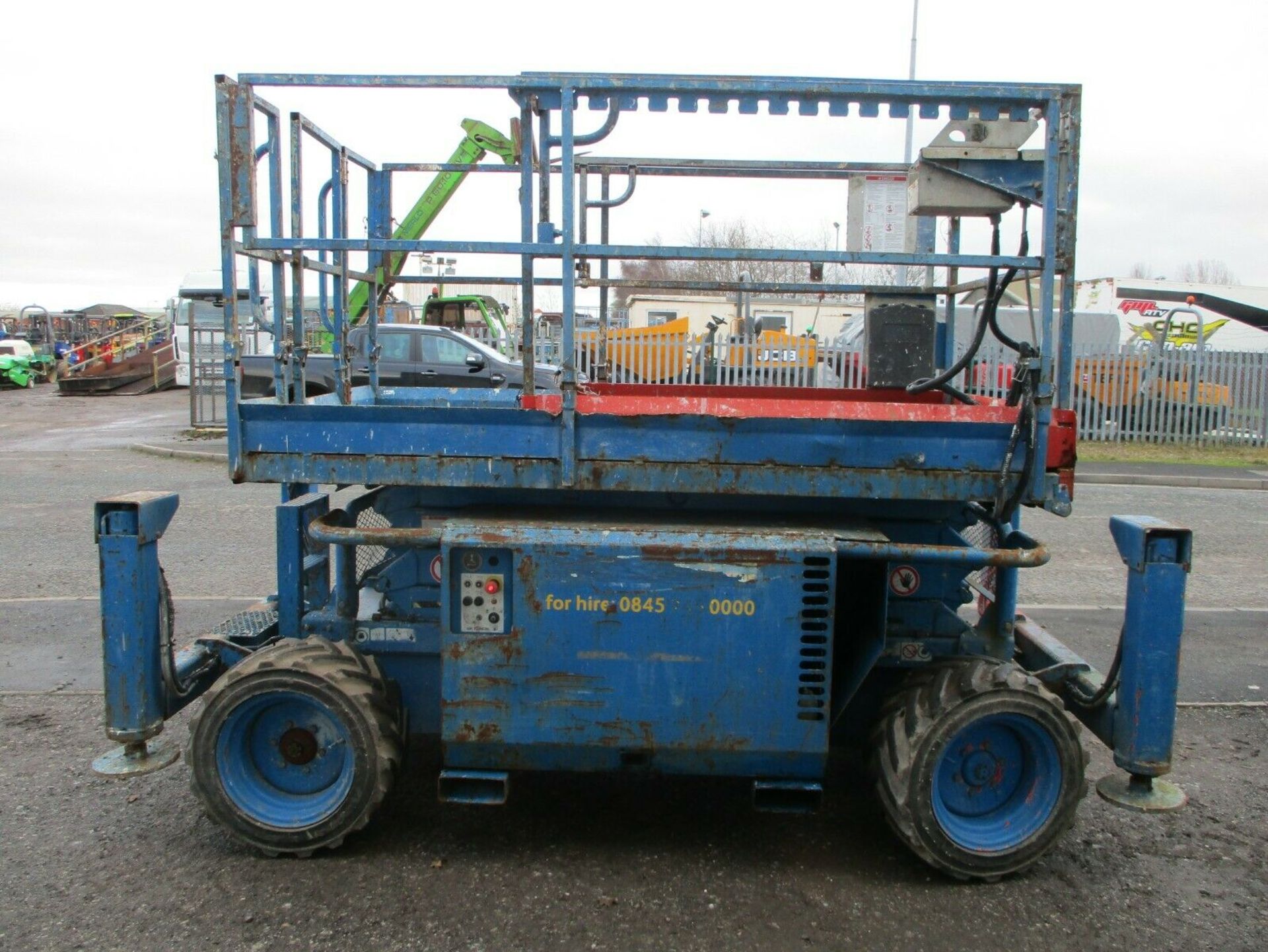 2007 Skyjack 6826 RT 4wd Scissor Lift Access Platform Cherry Picker MEWP Genie - Image 4 of 8