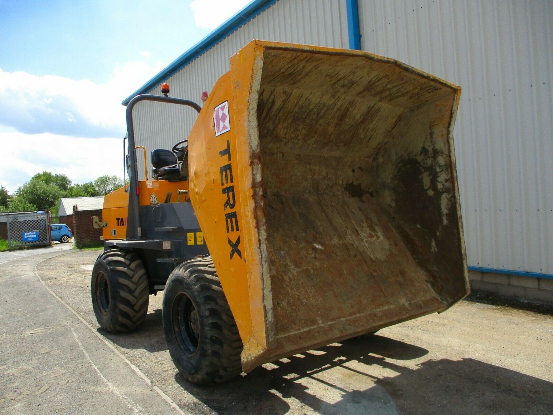 2015 Terex TA9 9 Tonne 4X4 Dumper - Image 2 of 8