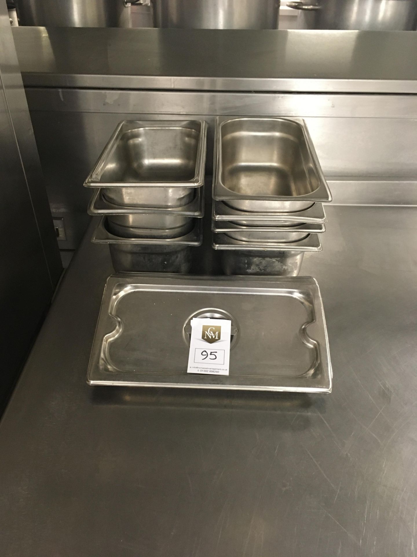 7 x Bain Marie Pots