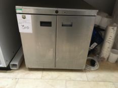 LD117 Warming Cupboard