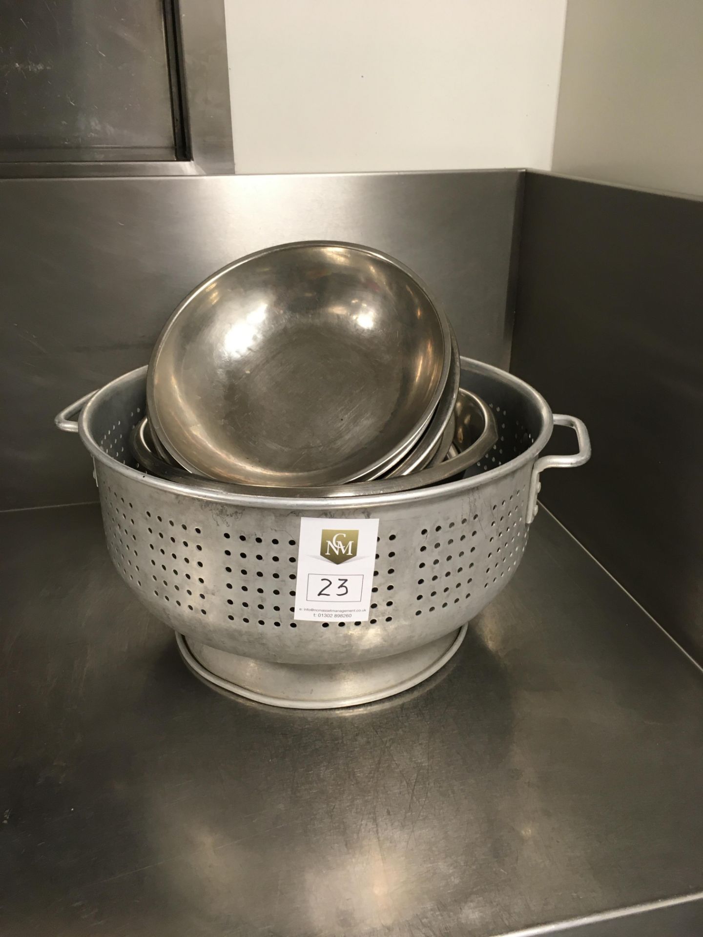 1 x Colander, 7 x Bowls